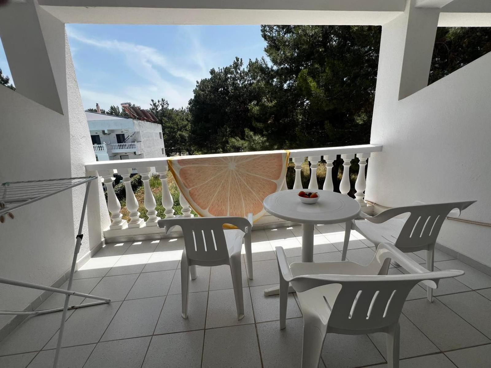 Triple Room - Photo 1