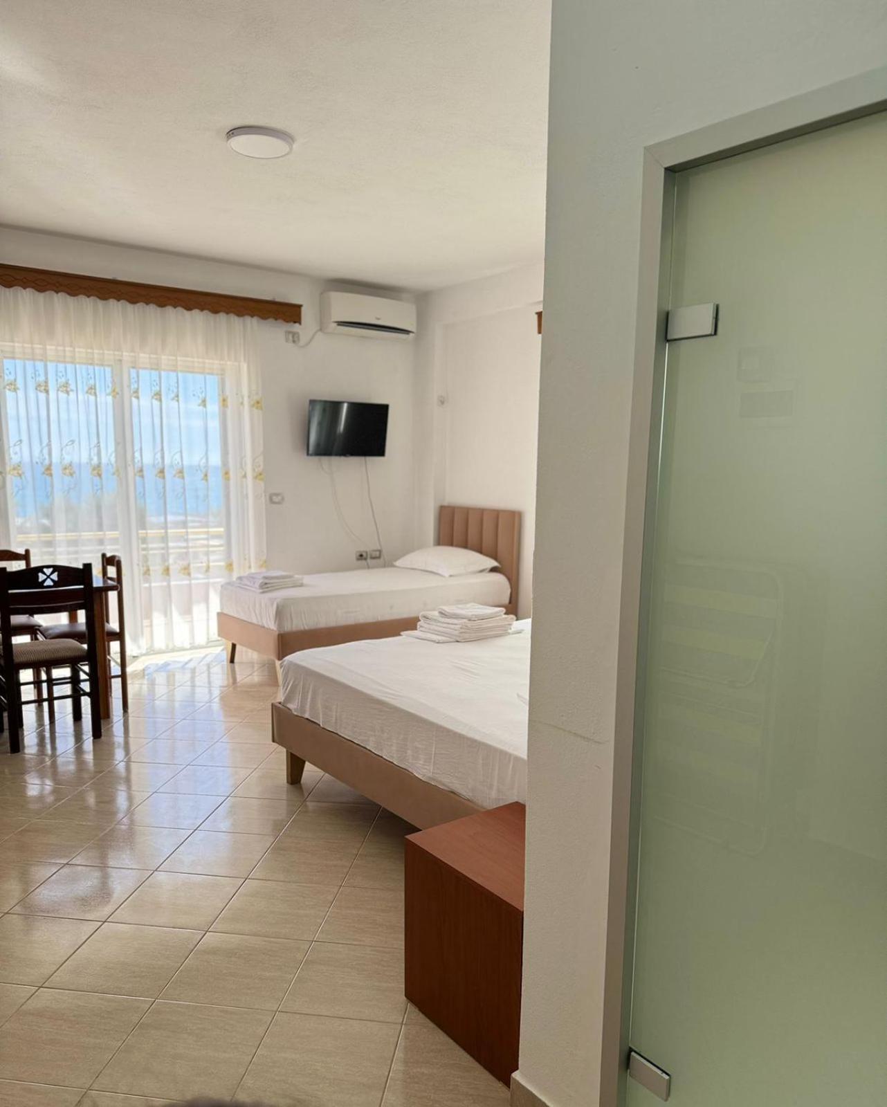 Standard Triple Room With Sea View
