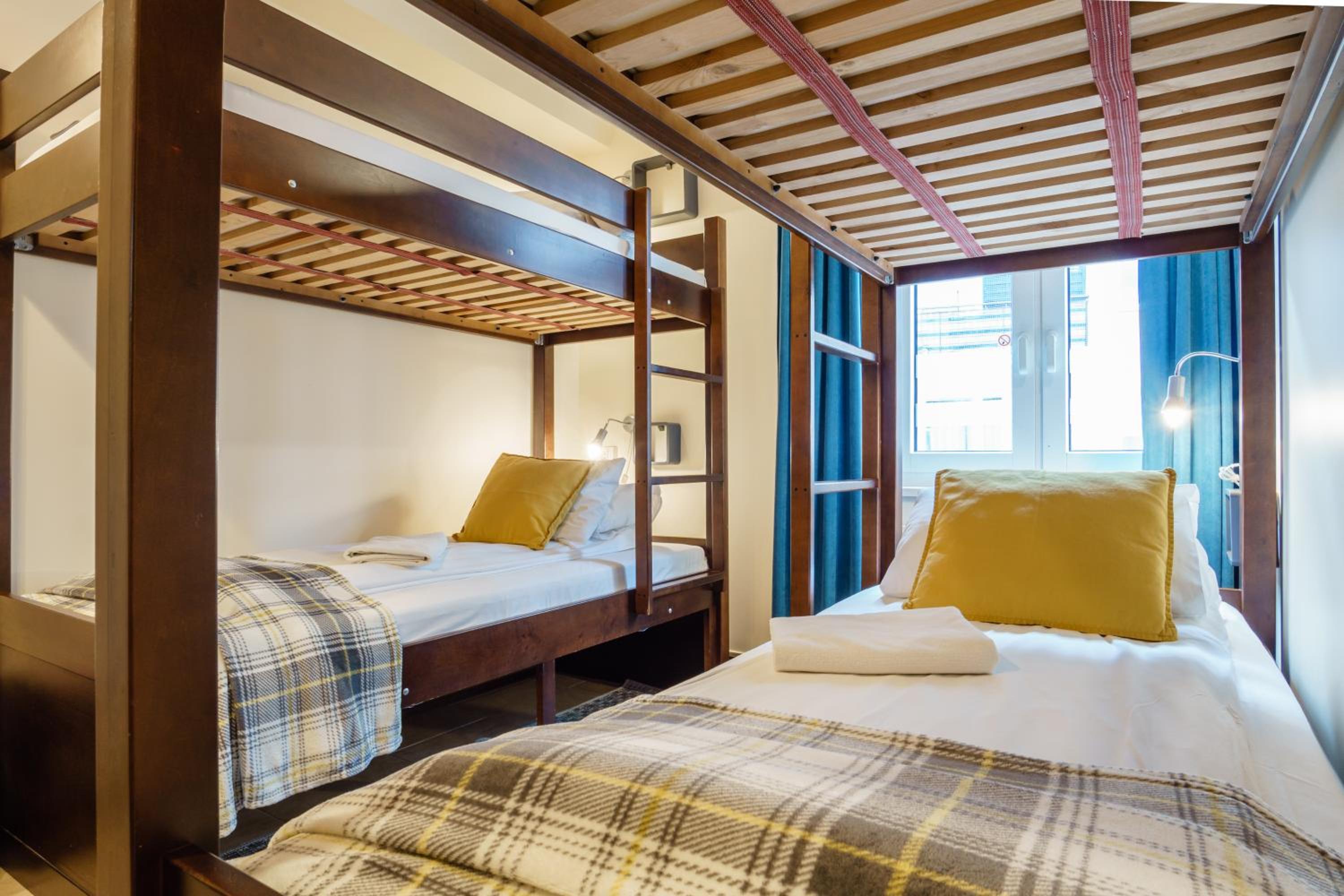 Economy Quadruple Room photo 1