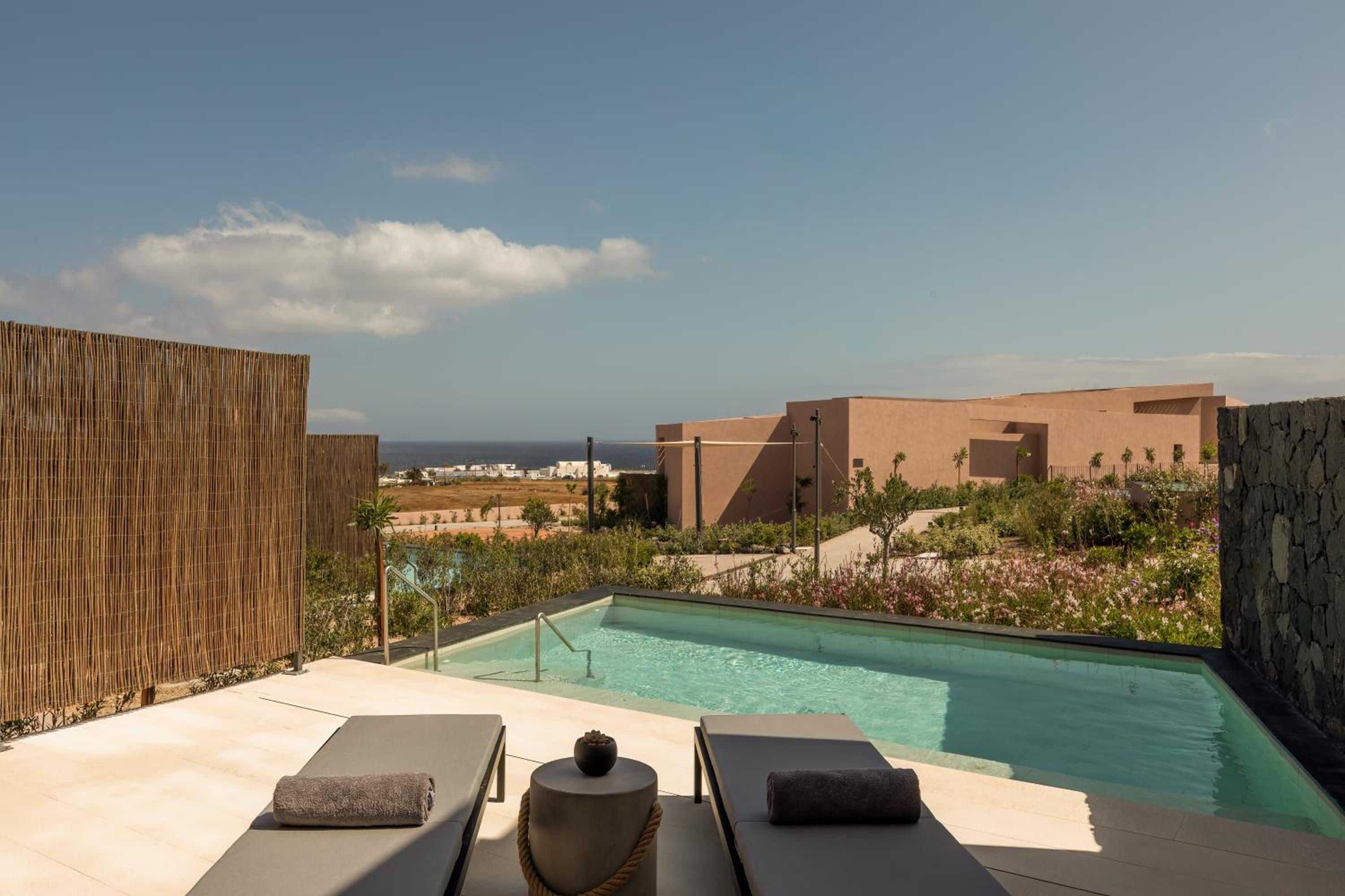 Anesis Bungalow with Zen Pool