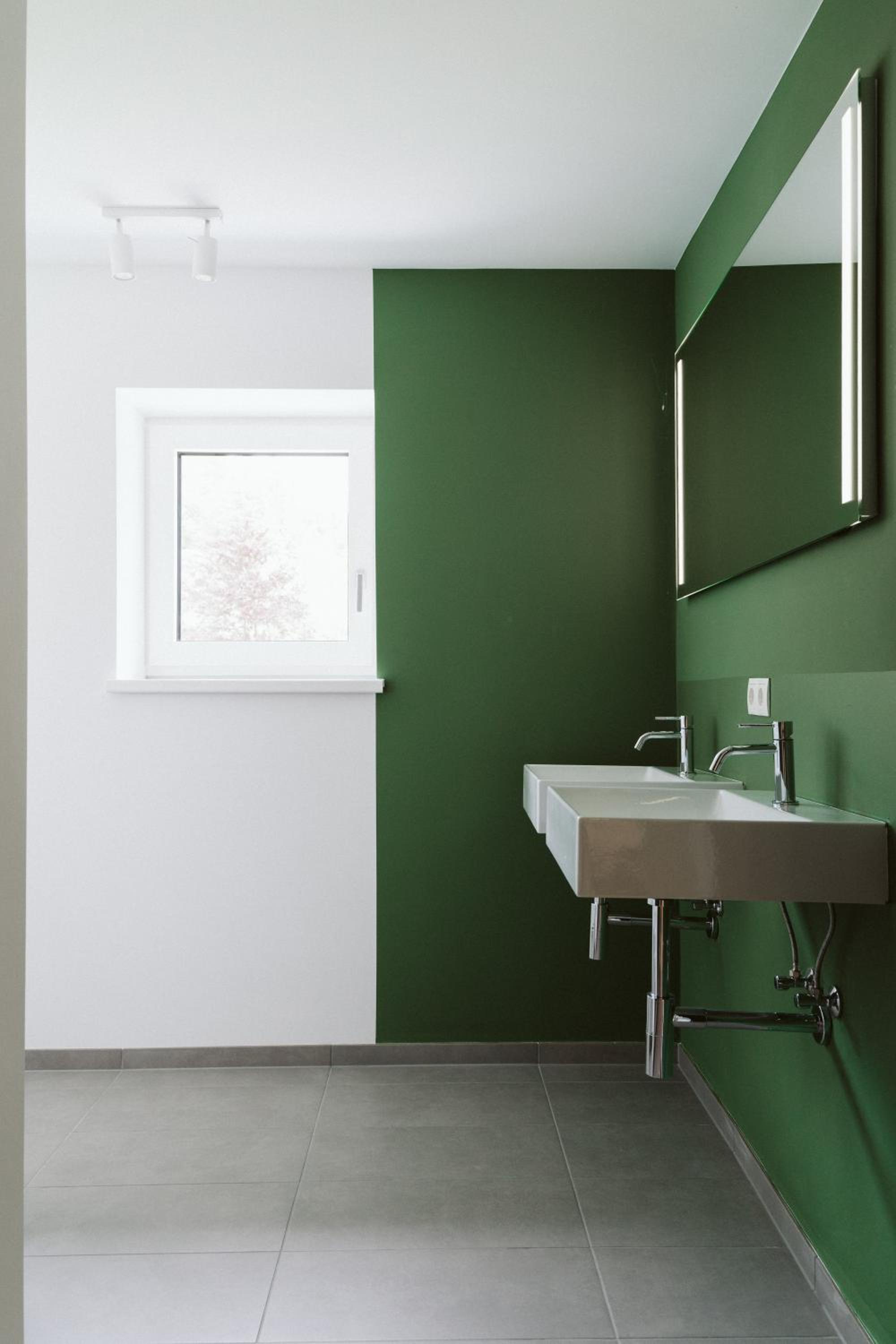Superior Three-Bedroom Apartment with Balcony photo 3