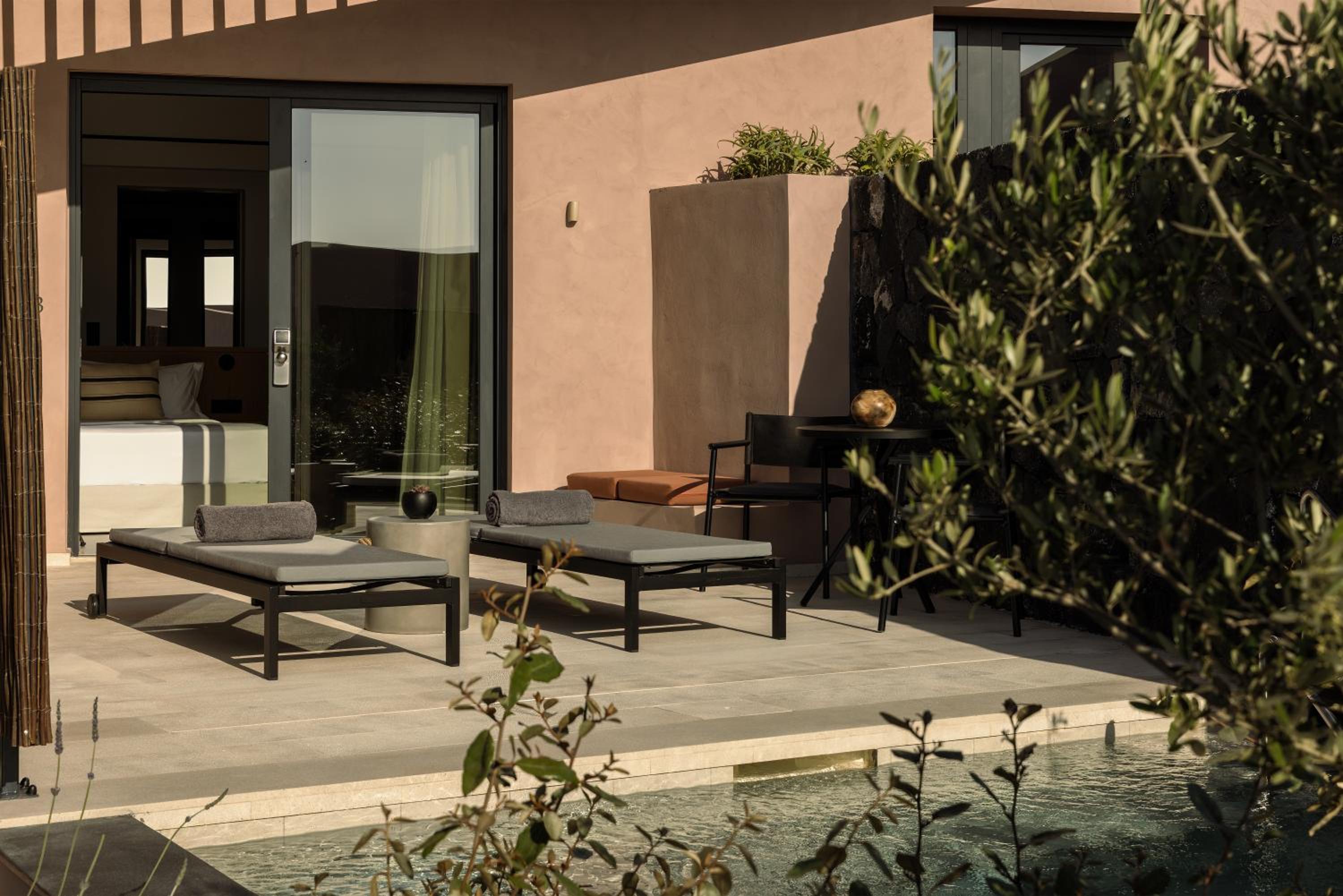 Echoes Retreat with Zen Pool