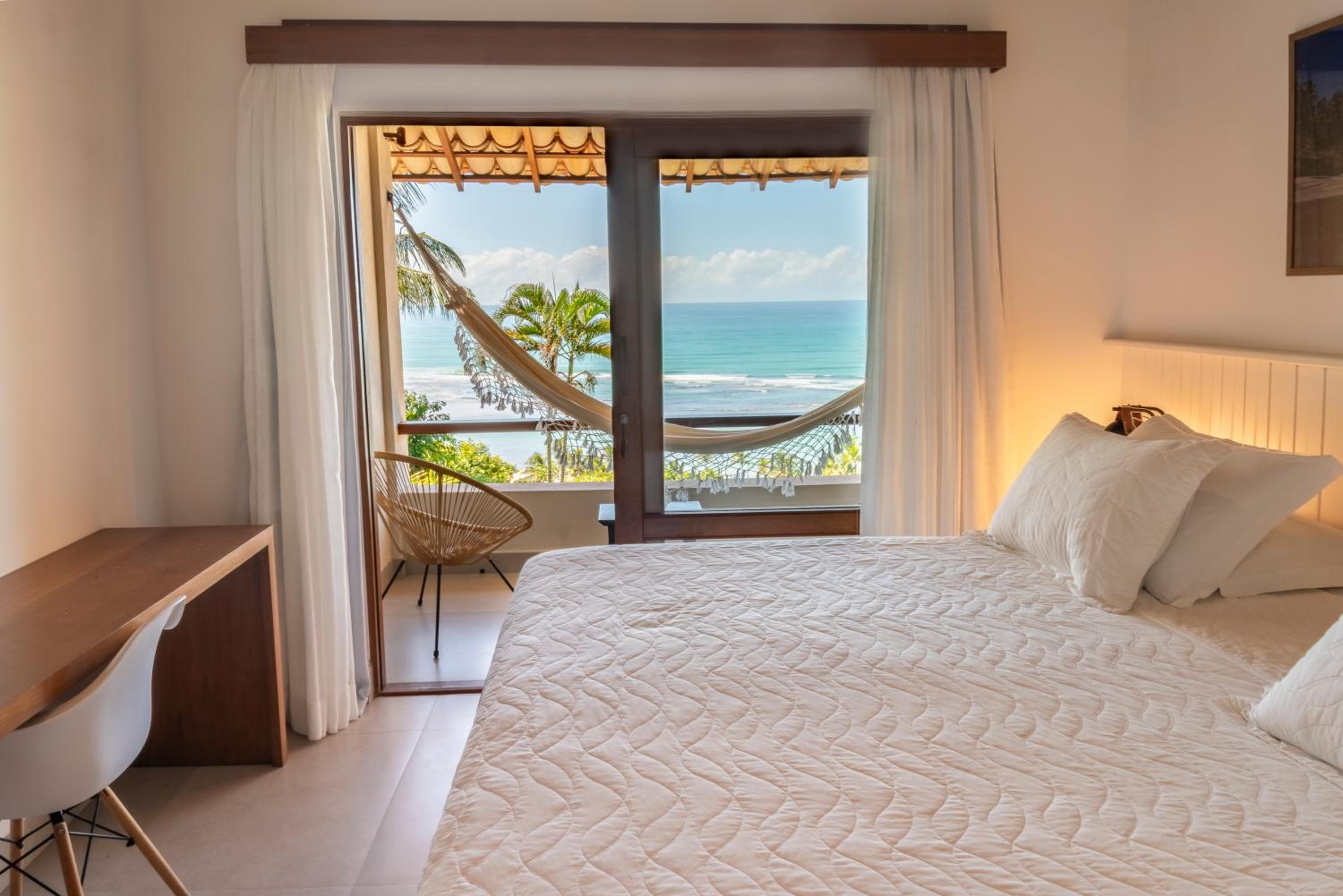 Deluxe Suite with Sea View