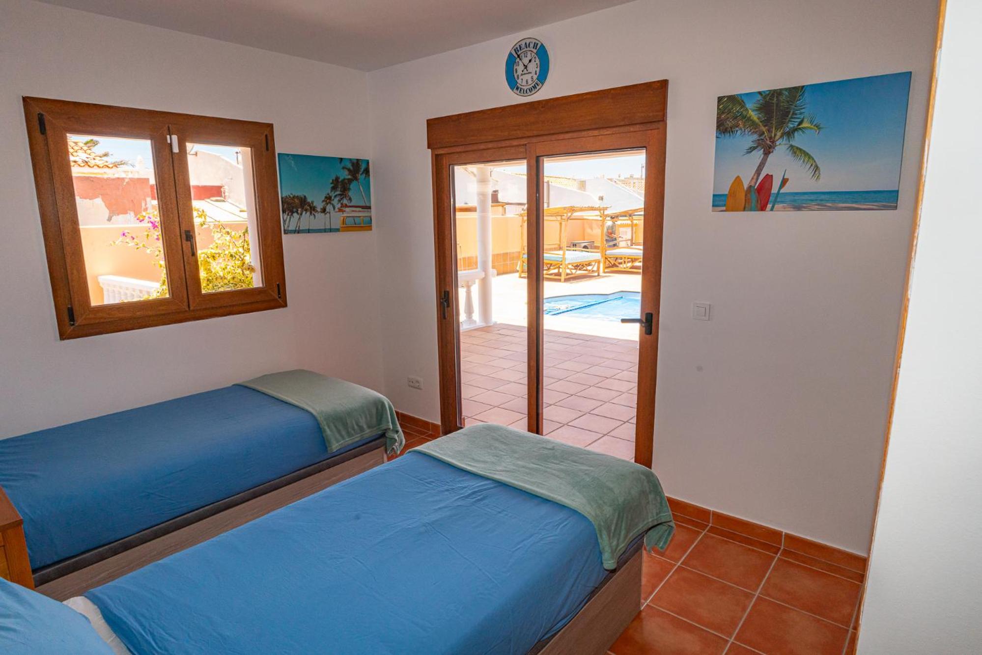Villa de Tres Habitaciones