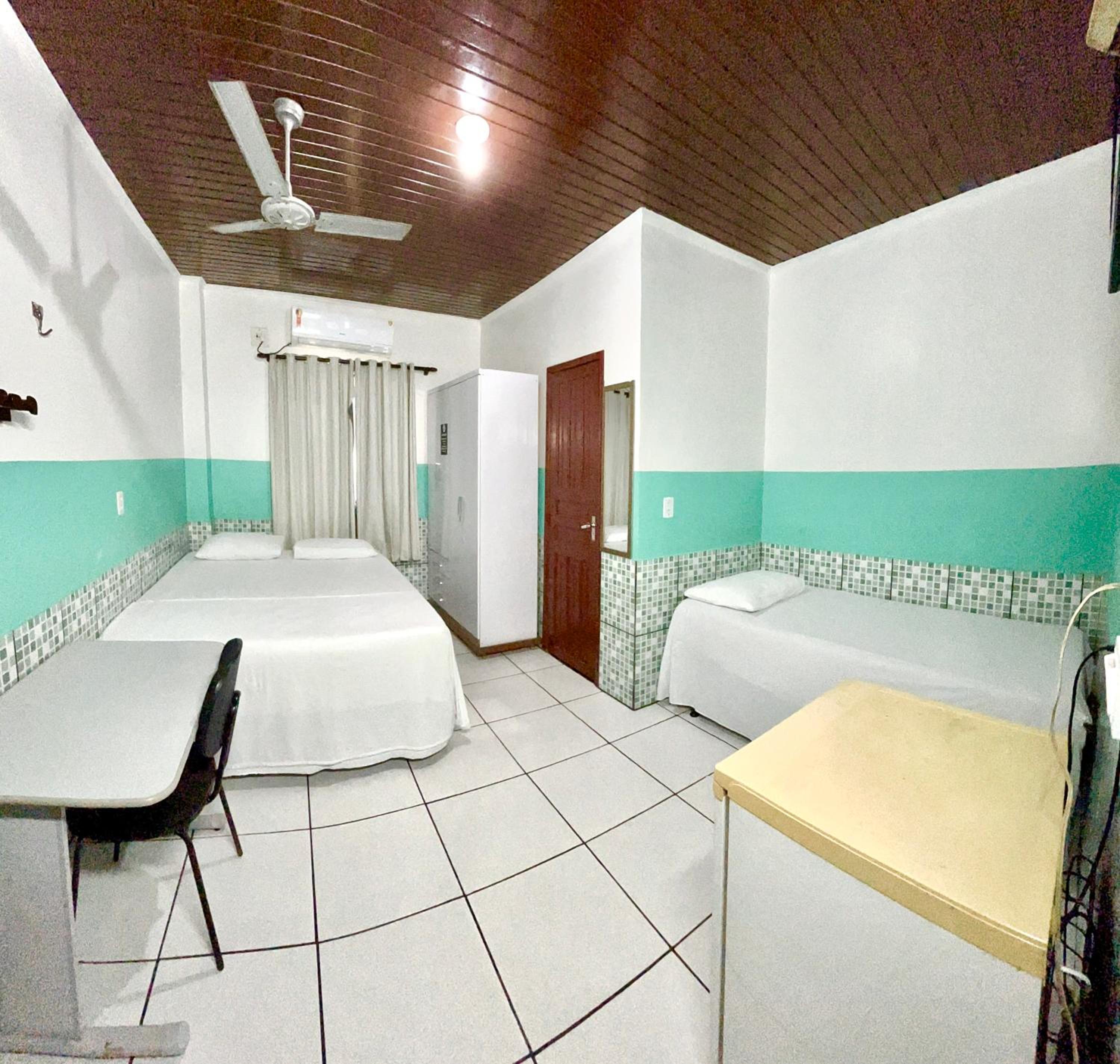 Apartment photo 2