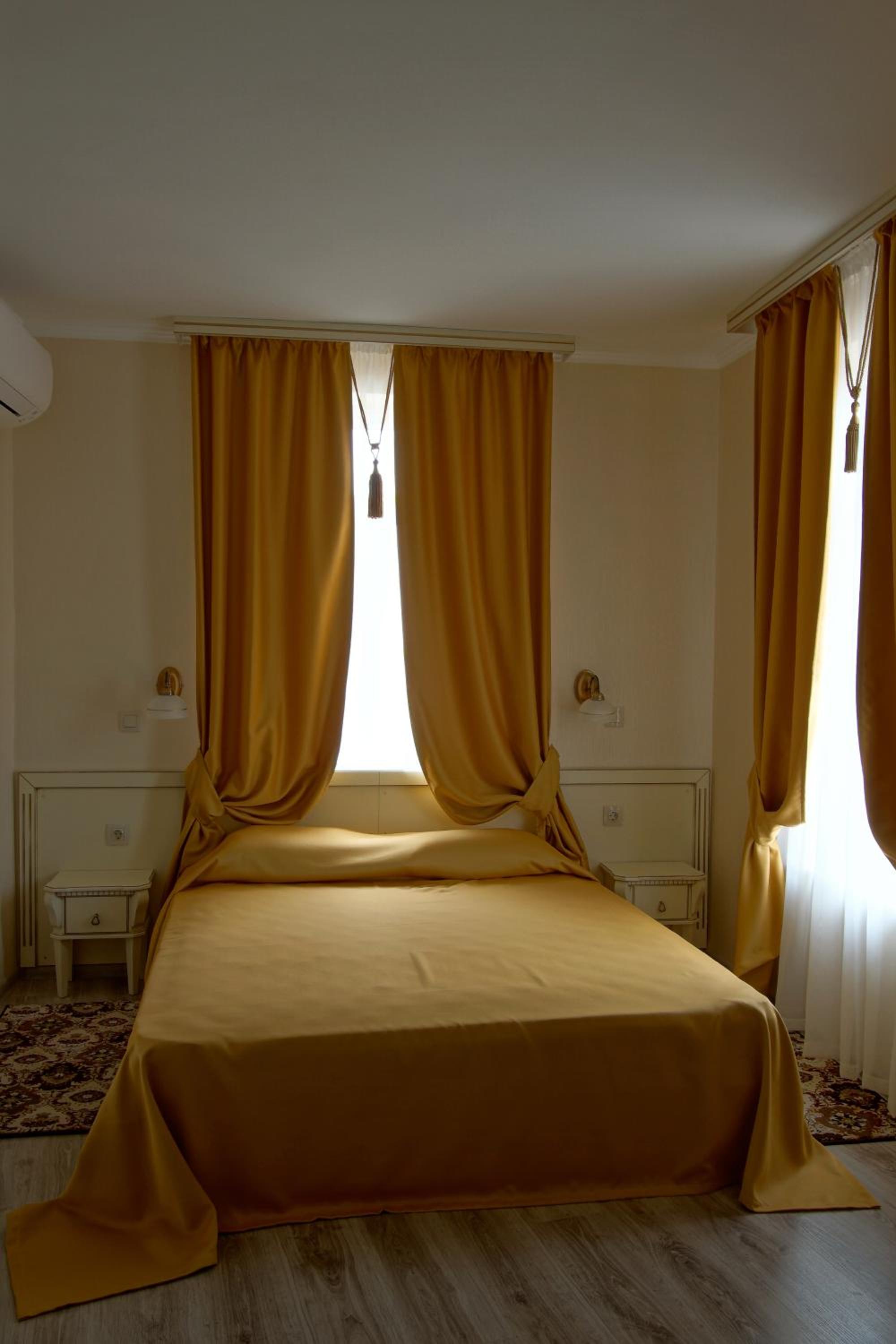 One-Bedroom Apartment (2 Adults + 2 Children) - Photo 5