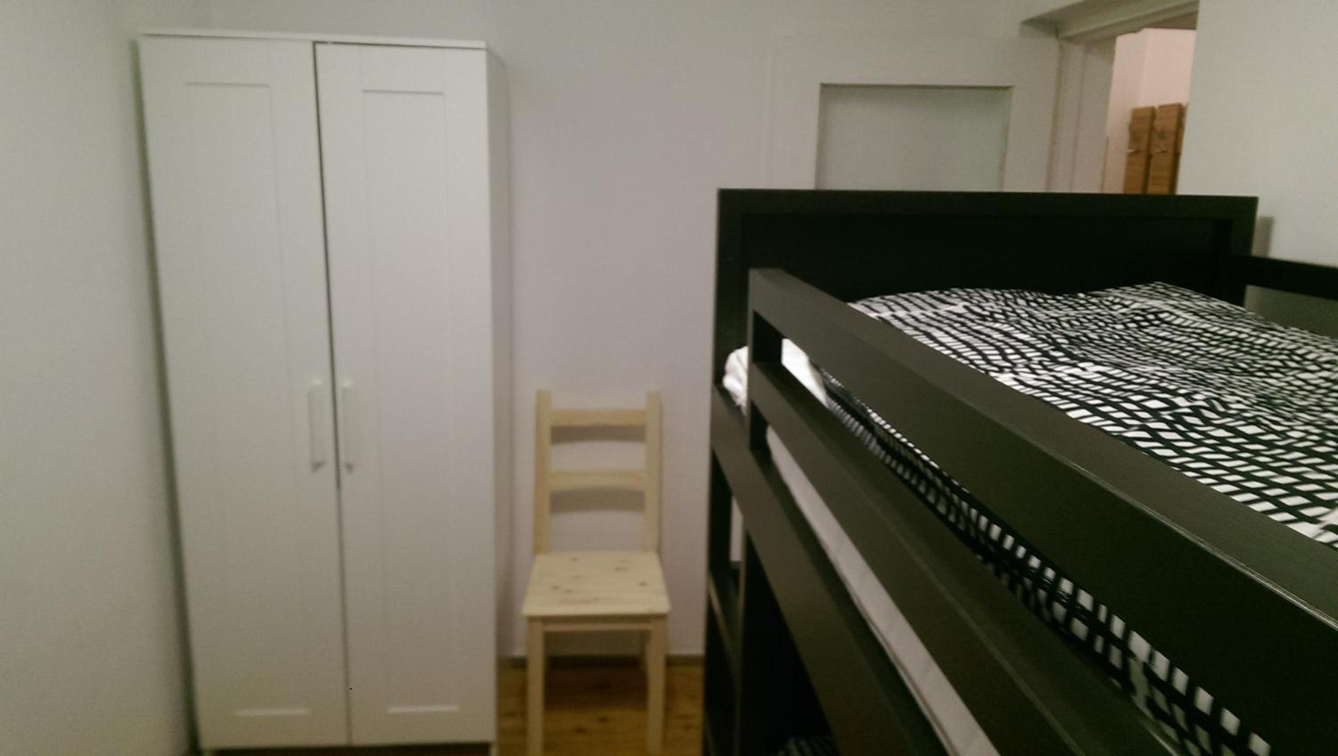 Two-Bedroom Apartment - Photo 9