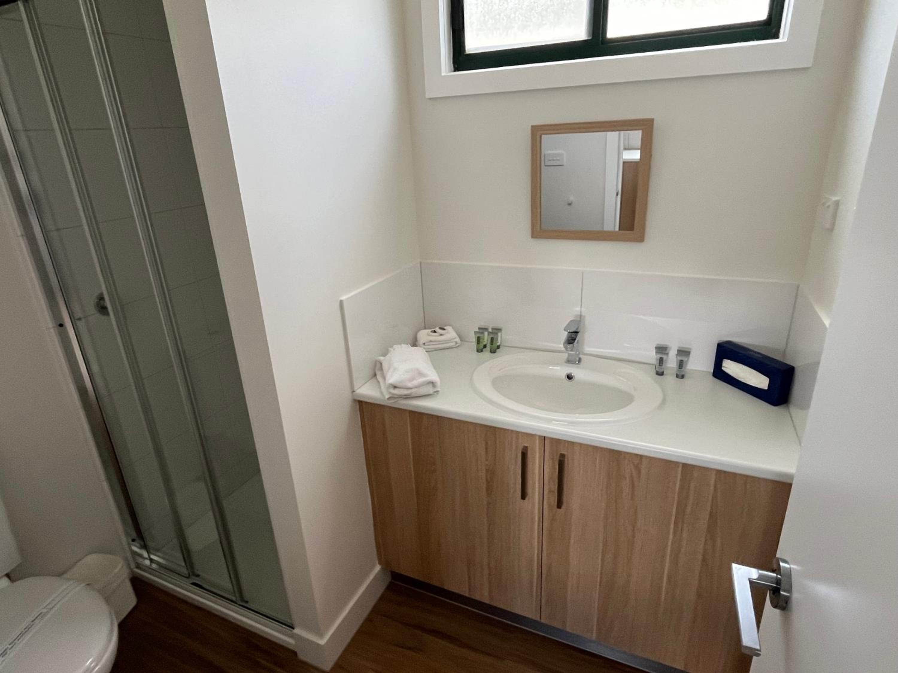 Two-Bedroom Cabin  - Photo 4