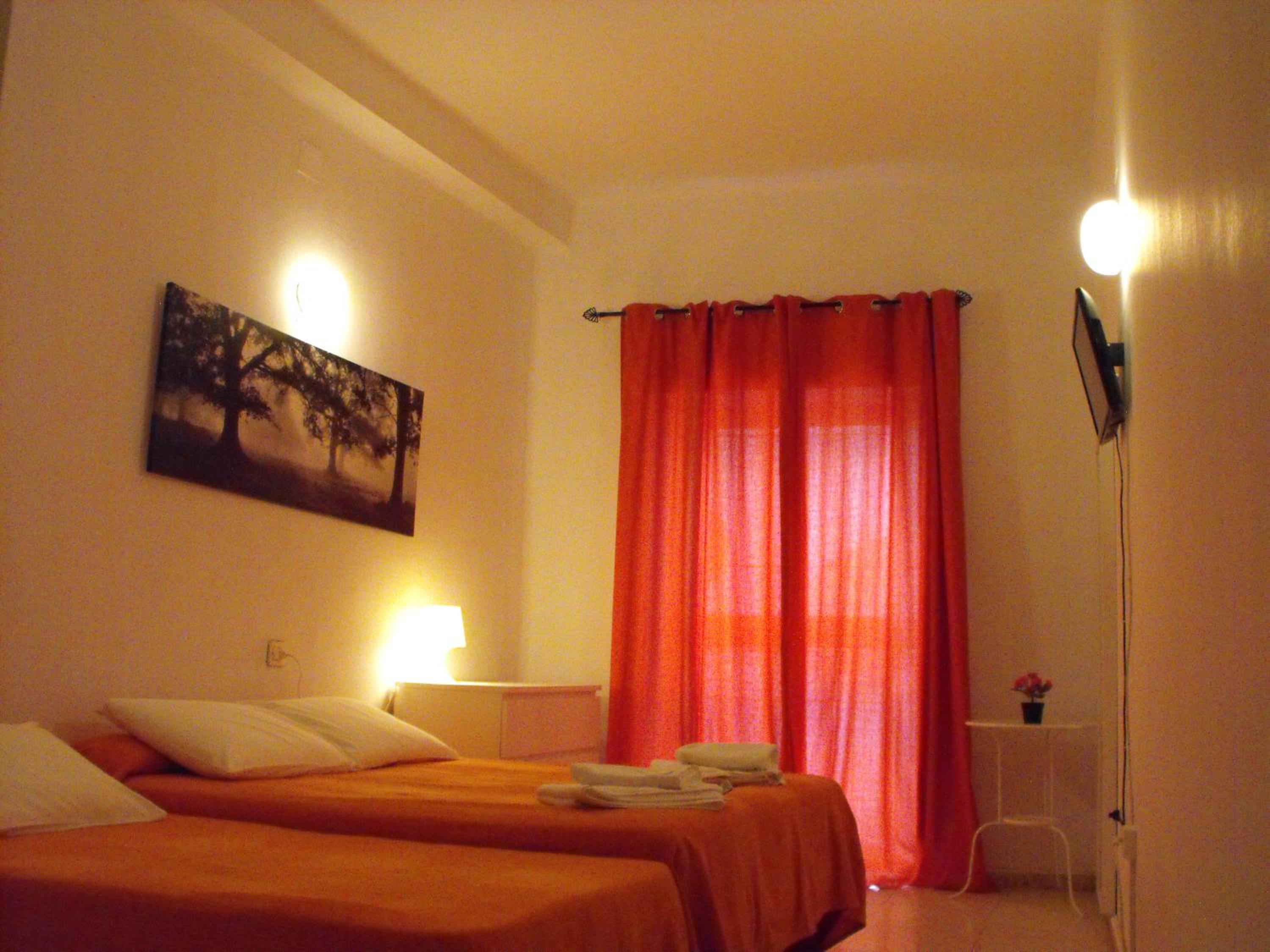 Double Room - Photo 28