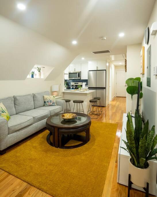 Three-Bedroom Apartment photo 1
