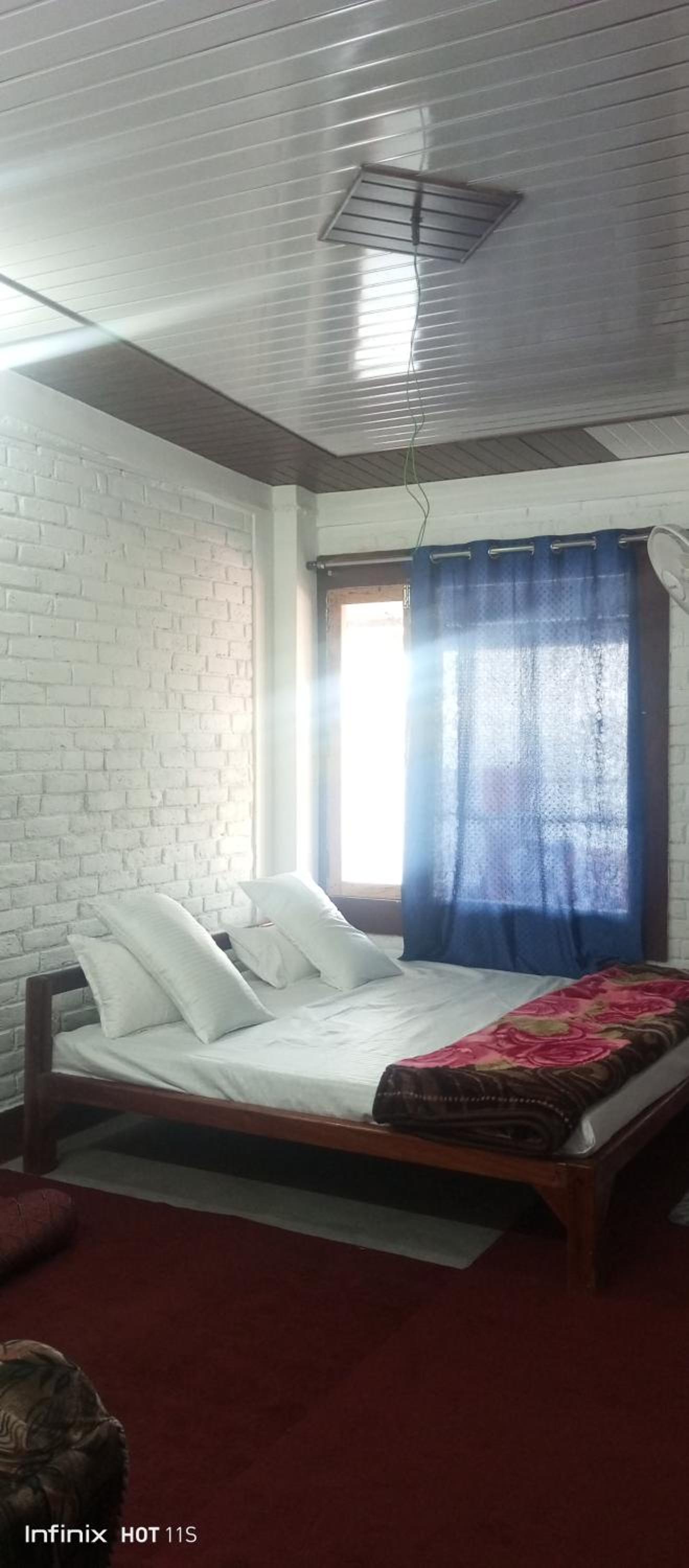 Double Room With Balcony photo 1