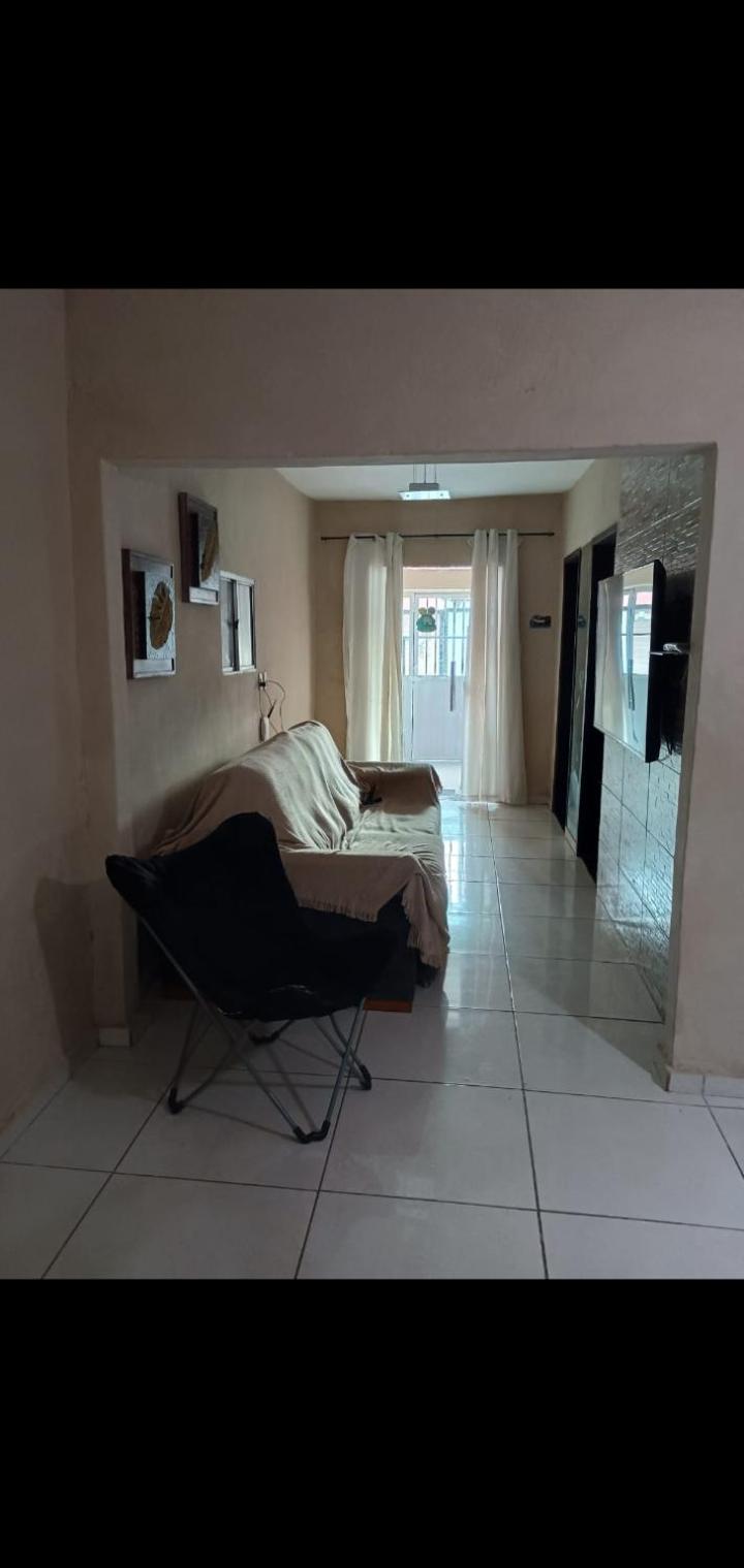 One-Bedroom House photo 1