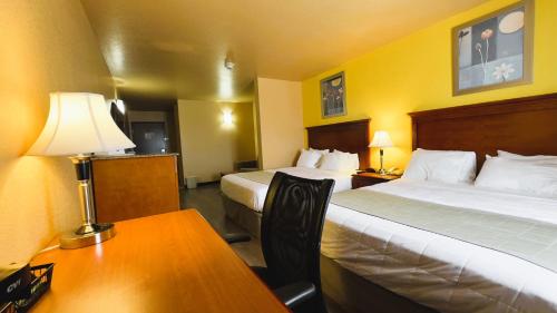 Deluxe Queen Room photo 3
