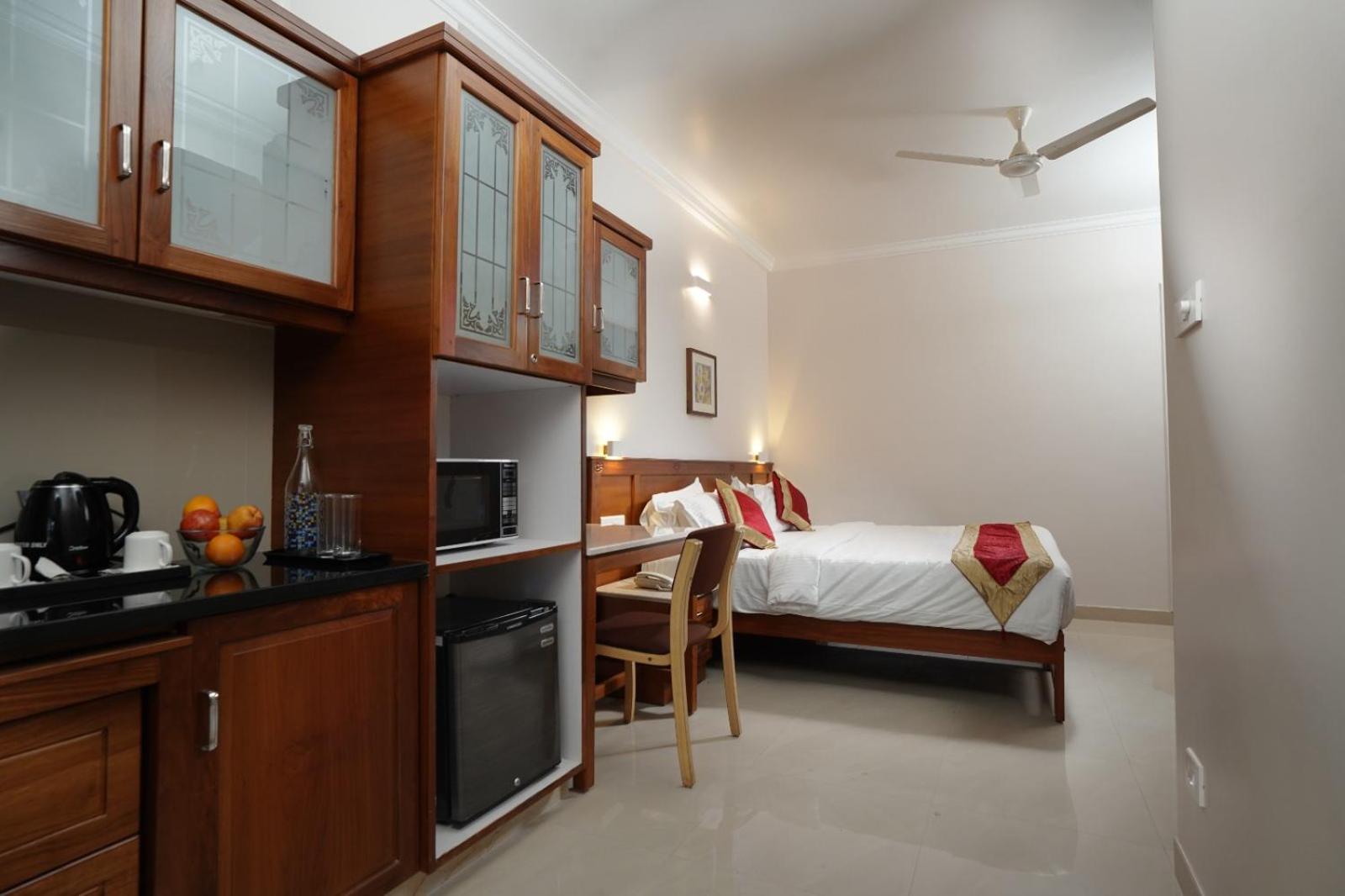 Executive Suite photo 2