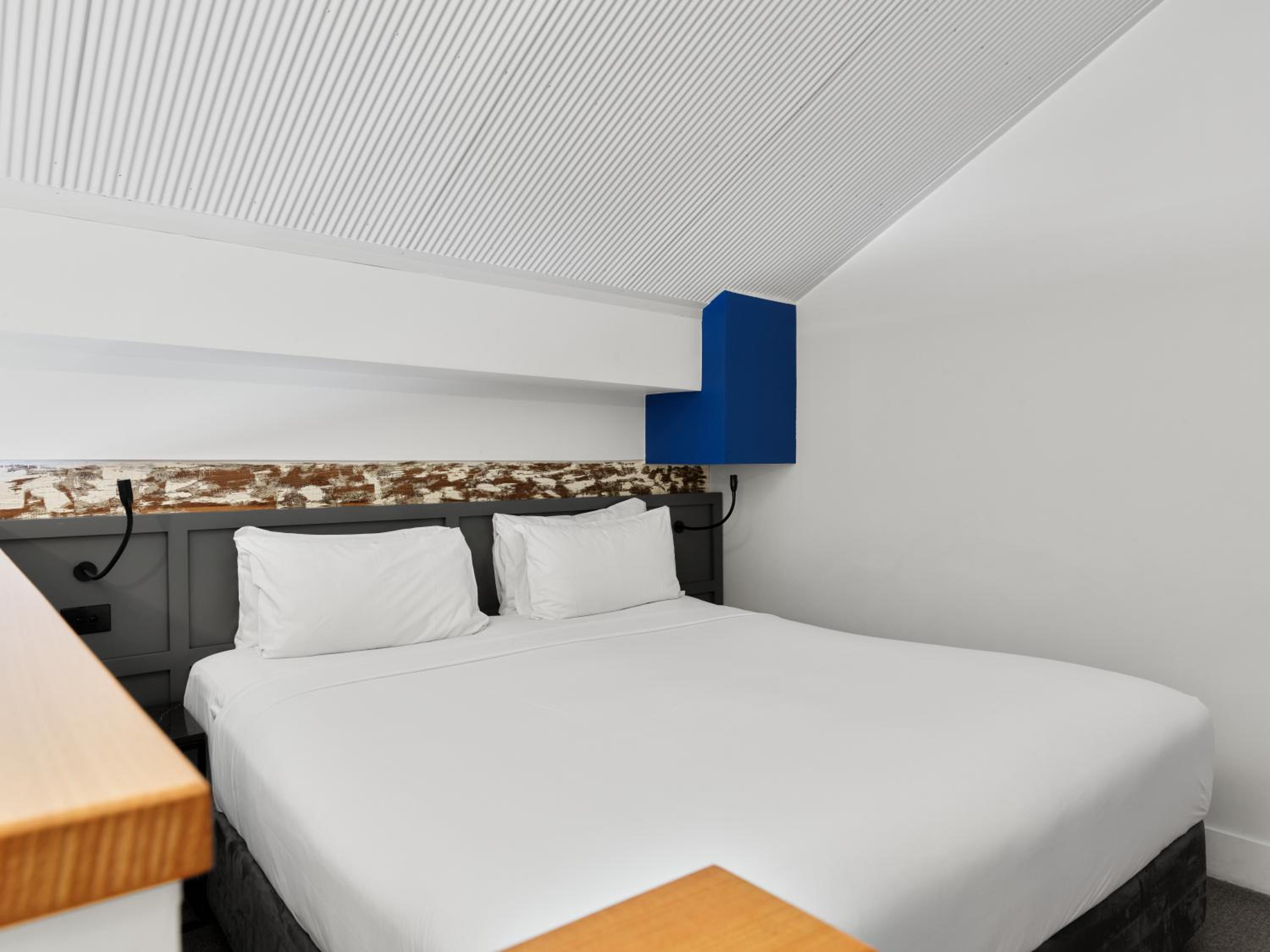 Loft Suite with One King Bed