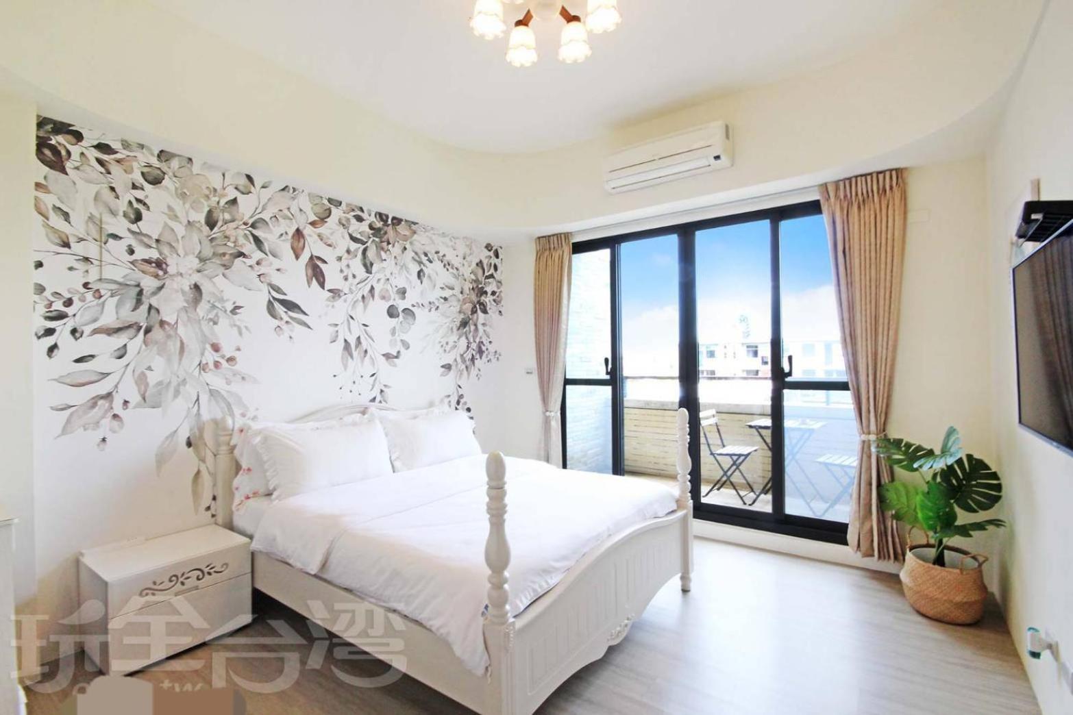 Double Room with Private External Bathroom photo 1