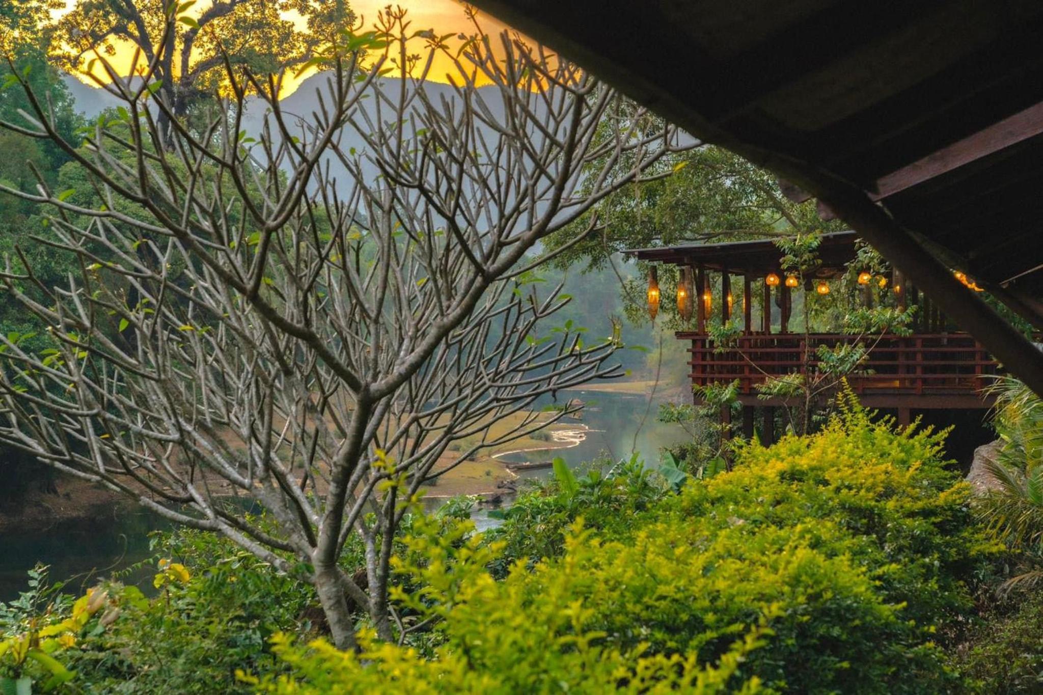 Triple Bungalow with River View photo 2