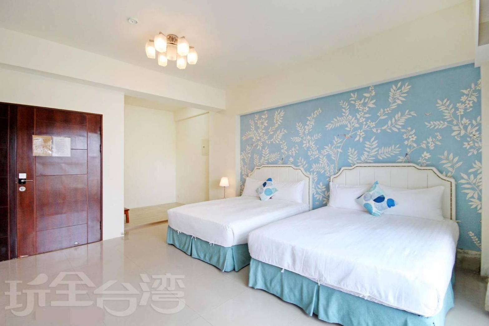Superior Quadruple Room photo 3