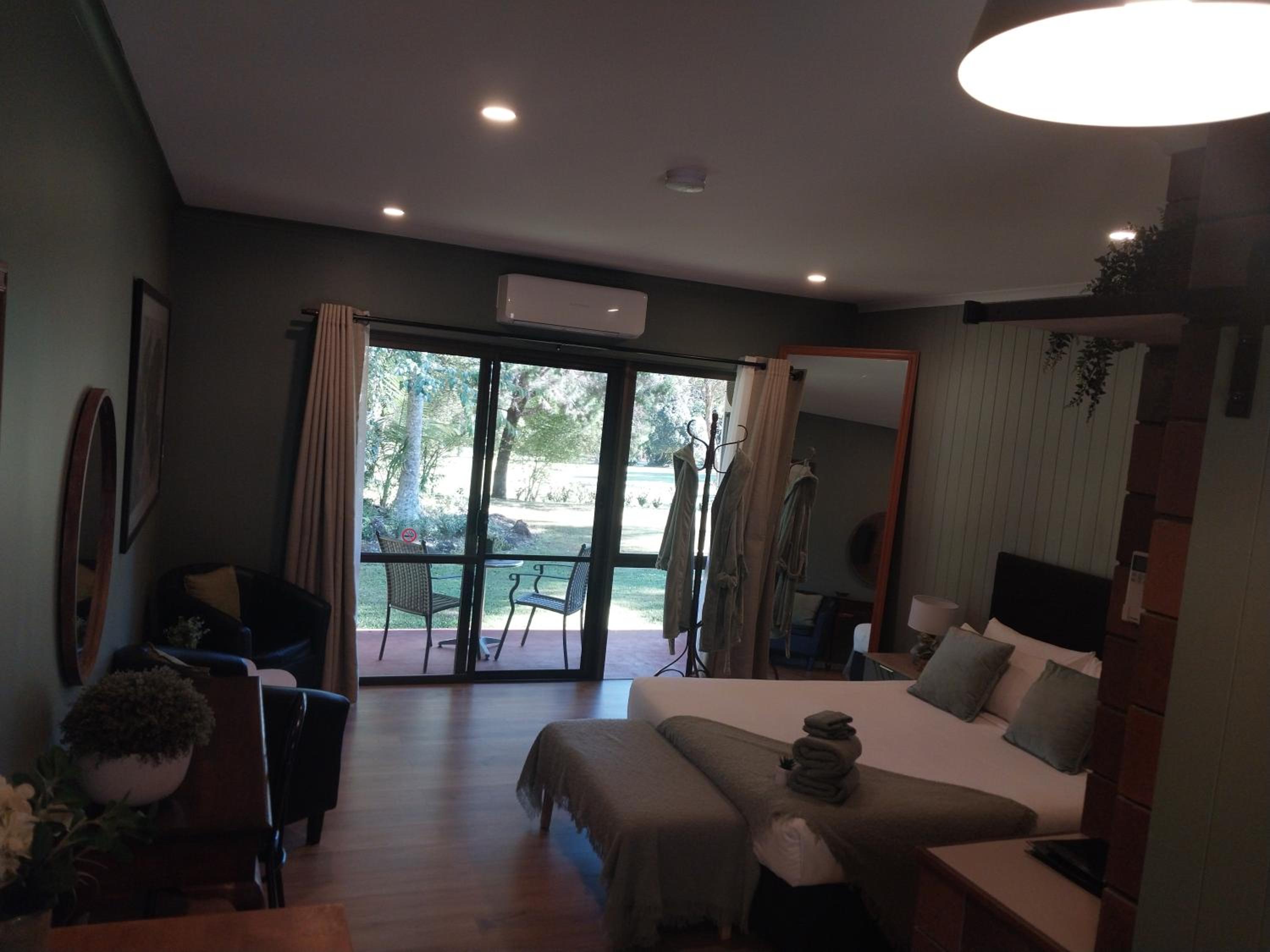 Superior Queen Room