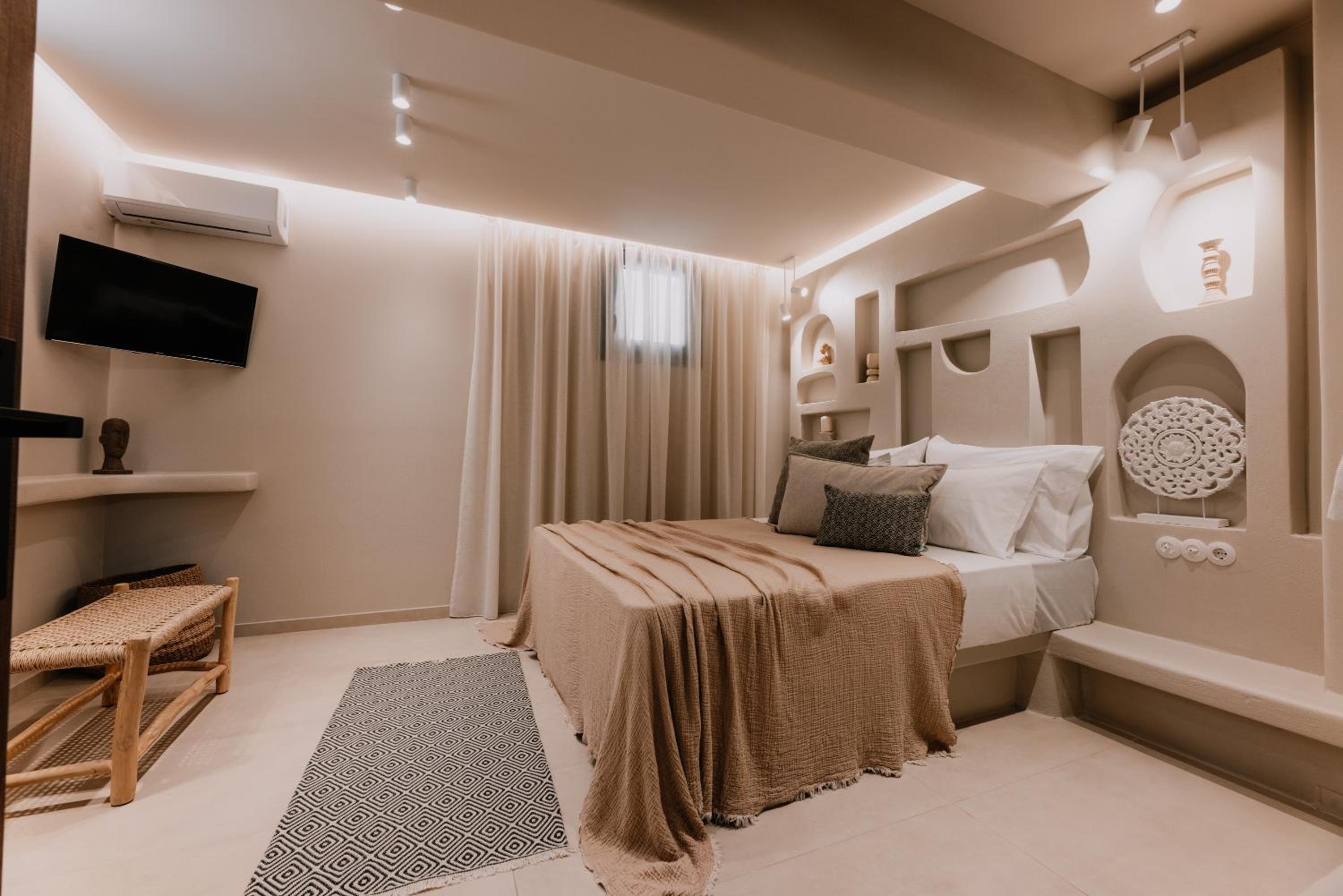 Three-Bedroom Villa photo 2
