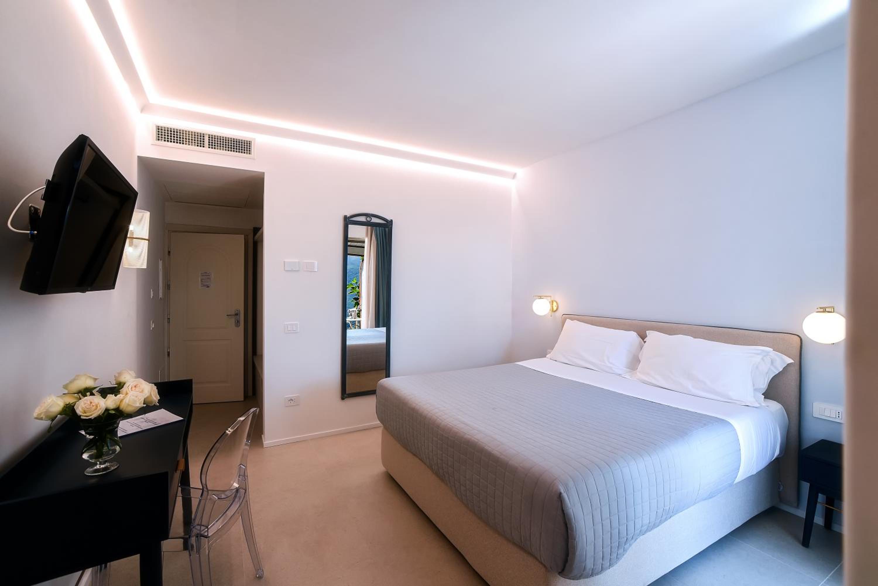 Double Room with Mountain View photo 3