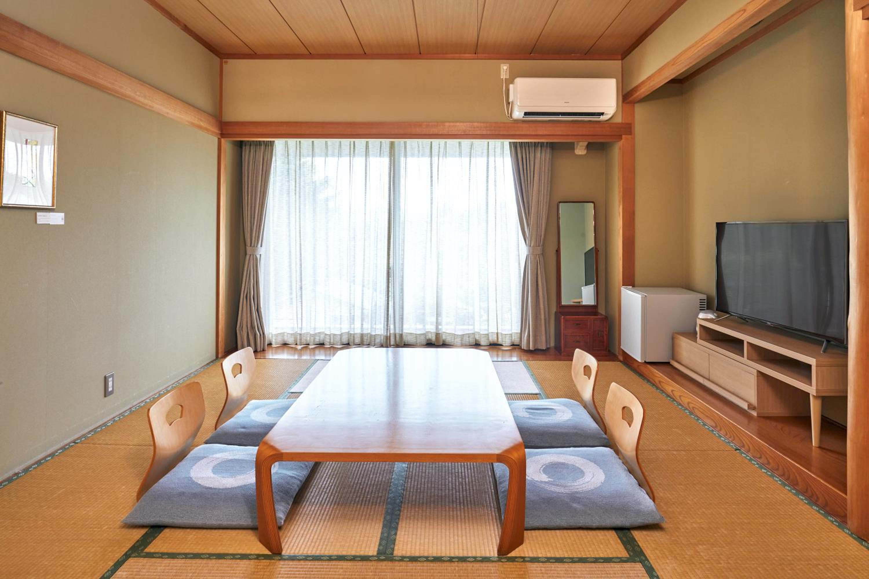 Japanese-Style room with Terrace - Photo 18