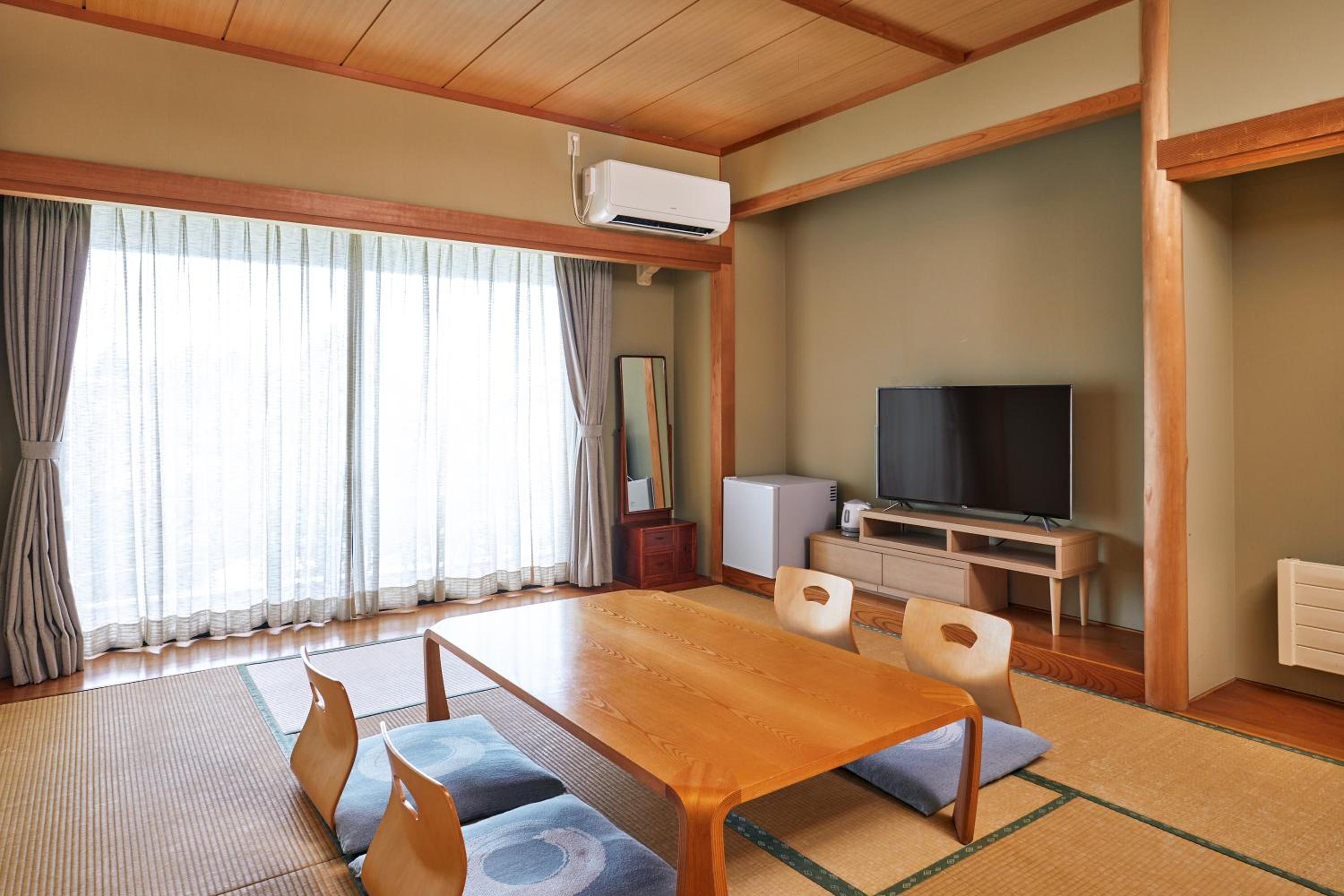 Japanese-Style room with Terrace - Photo 16