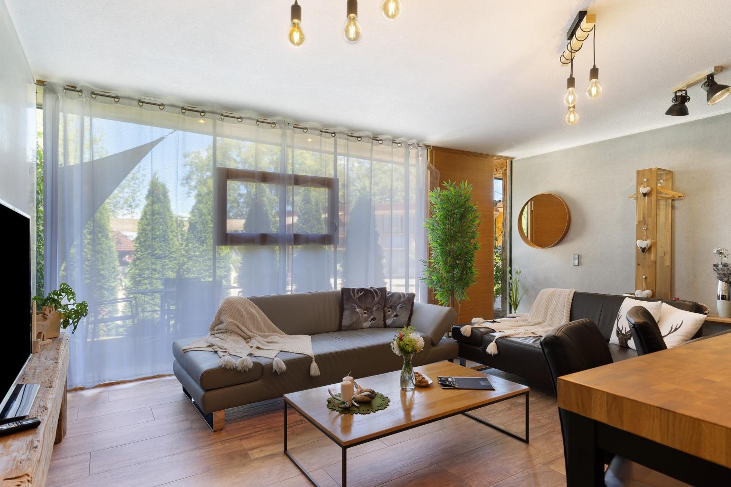 Two-Bedroom Deluxe Apartment with Garden View