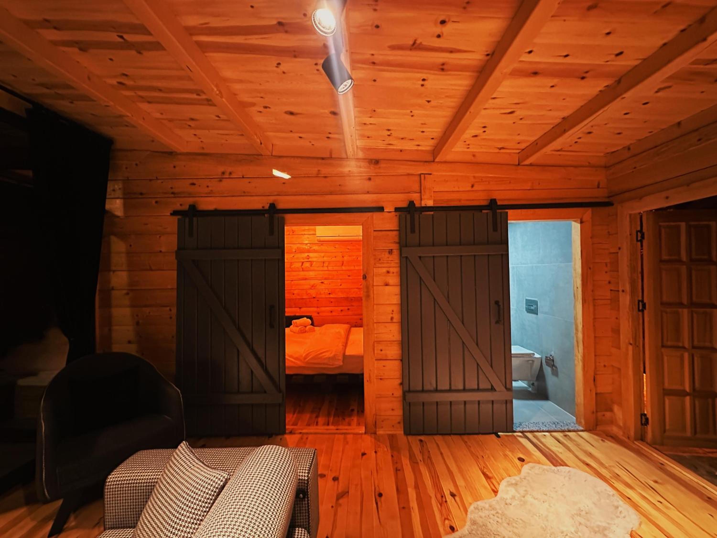 Chalet photo 2