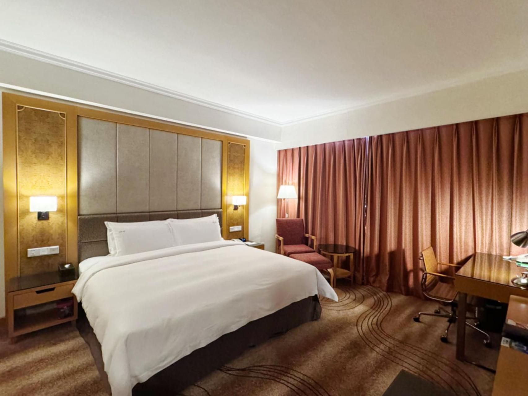 One-Bedroom Suite