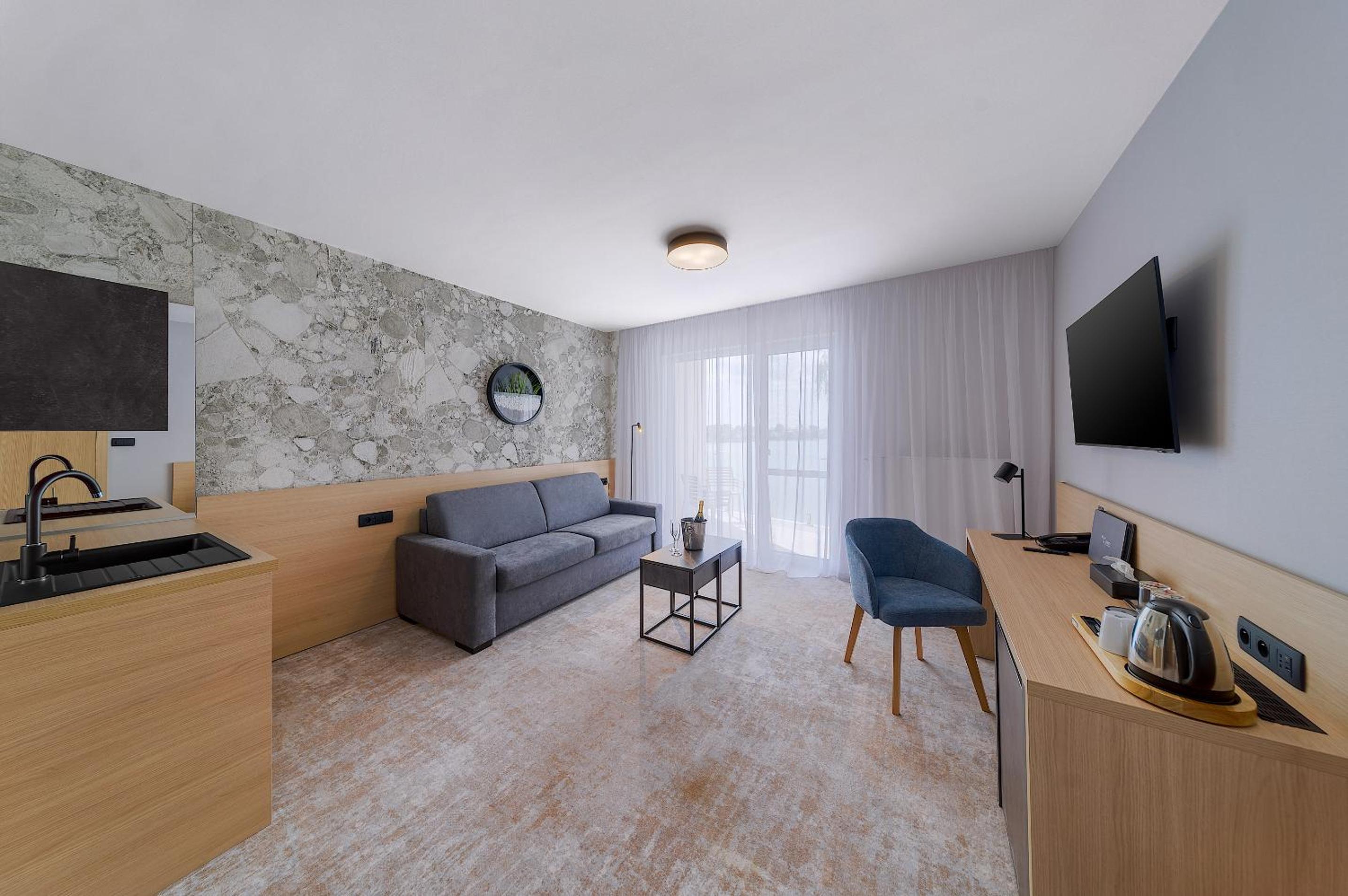 Exclusive Apartment with Balcony and Aquapark access photo 2