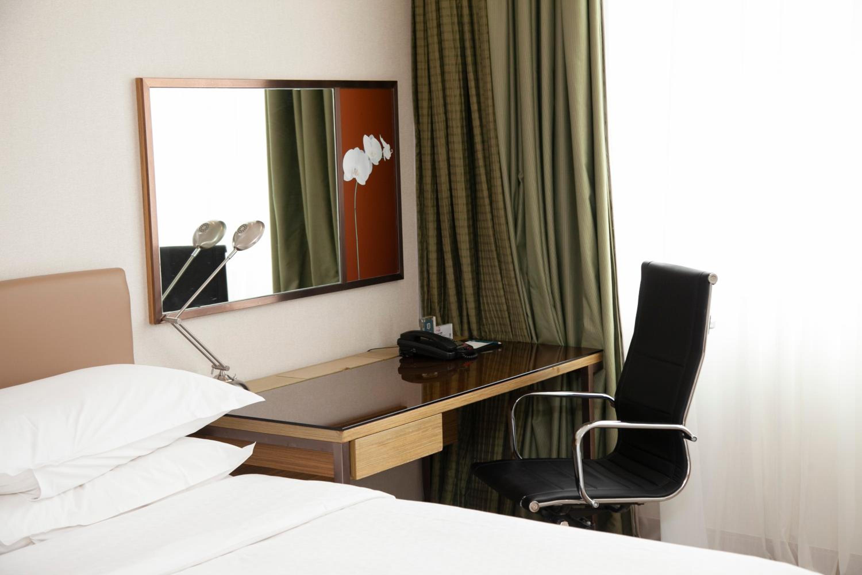 Comfortable king bed room