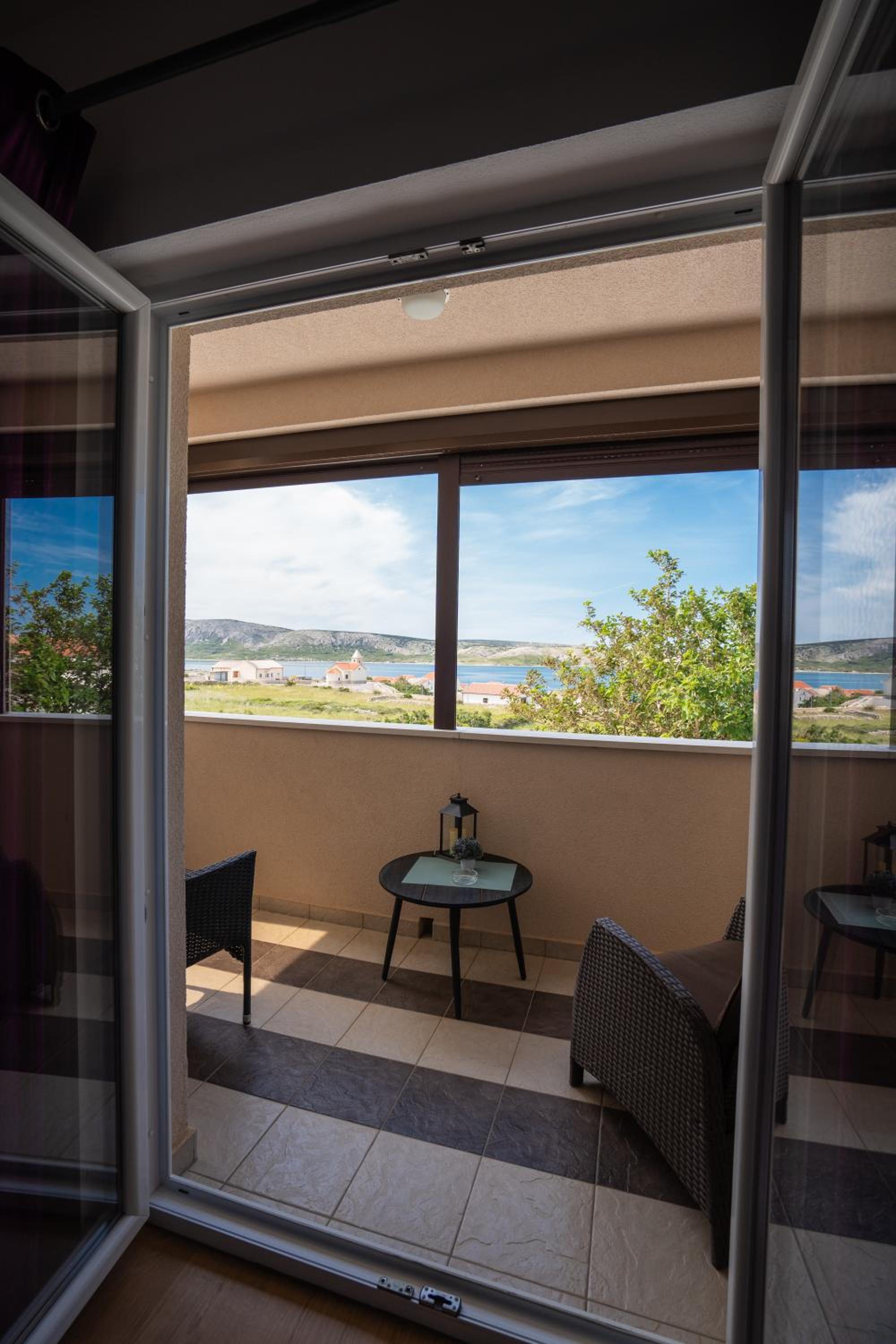 Triple Room with Balcony and Sea View photo 2