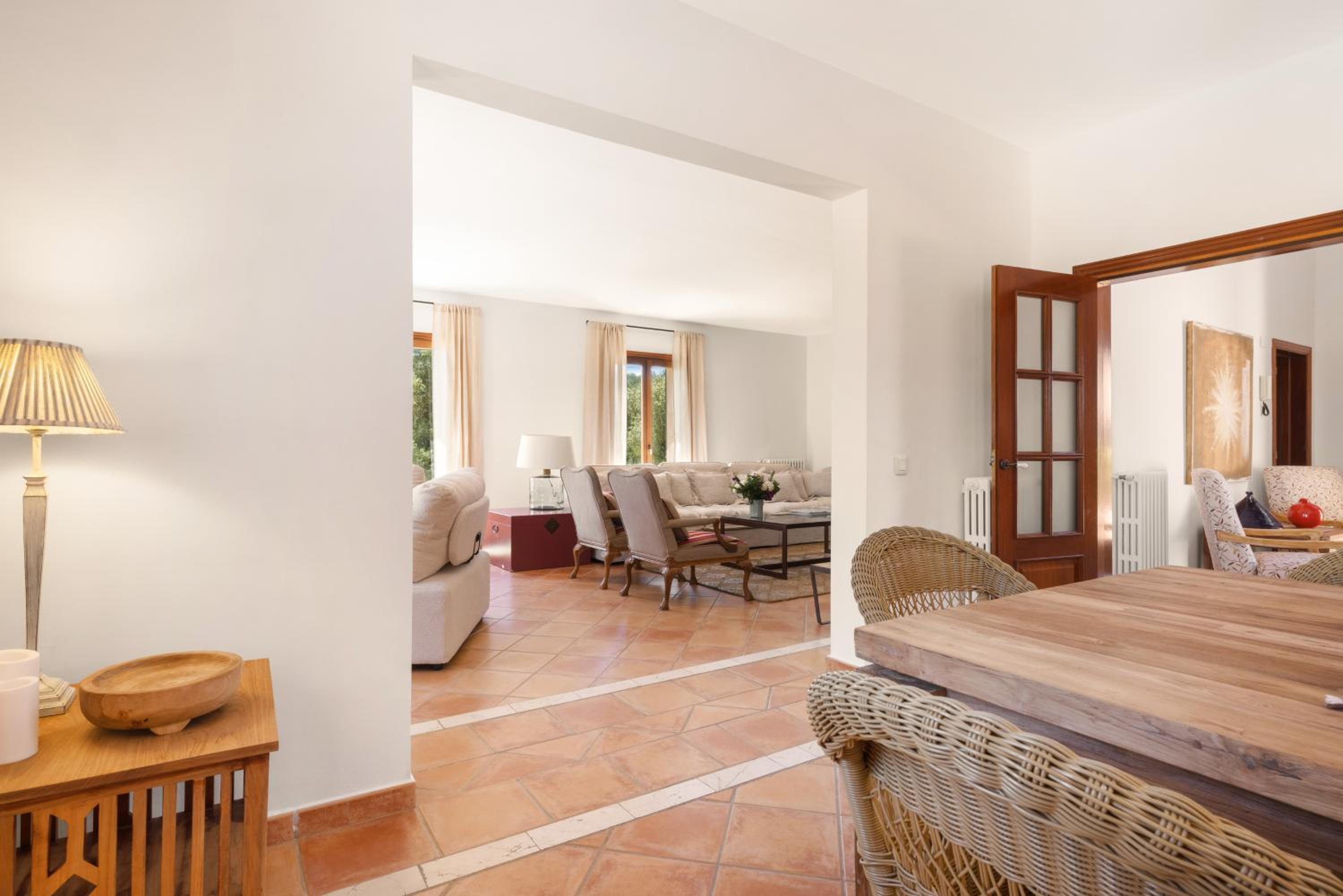 Villa photo 3