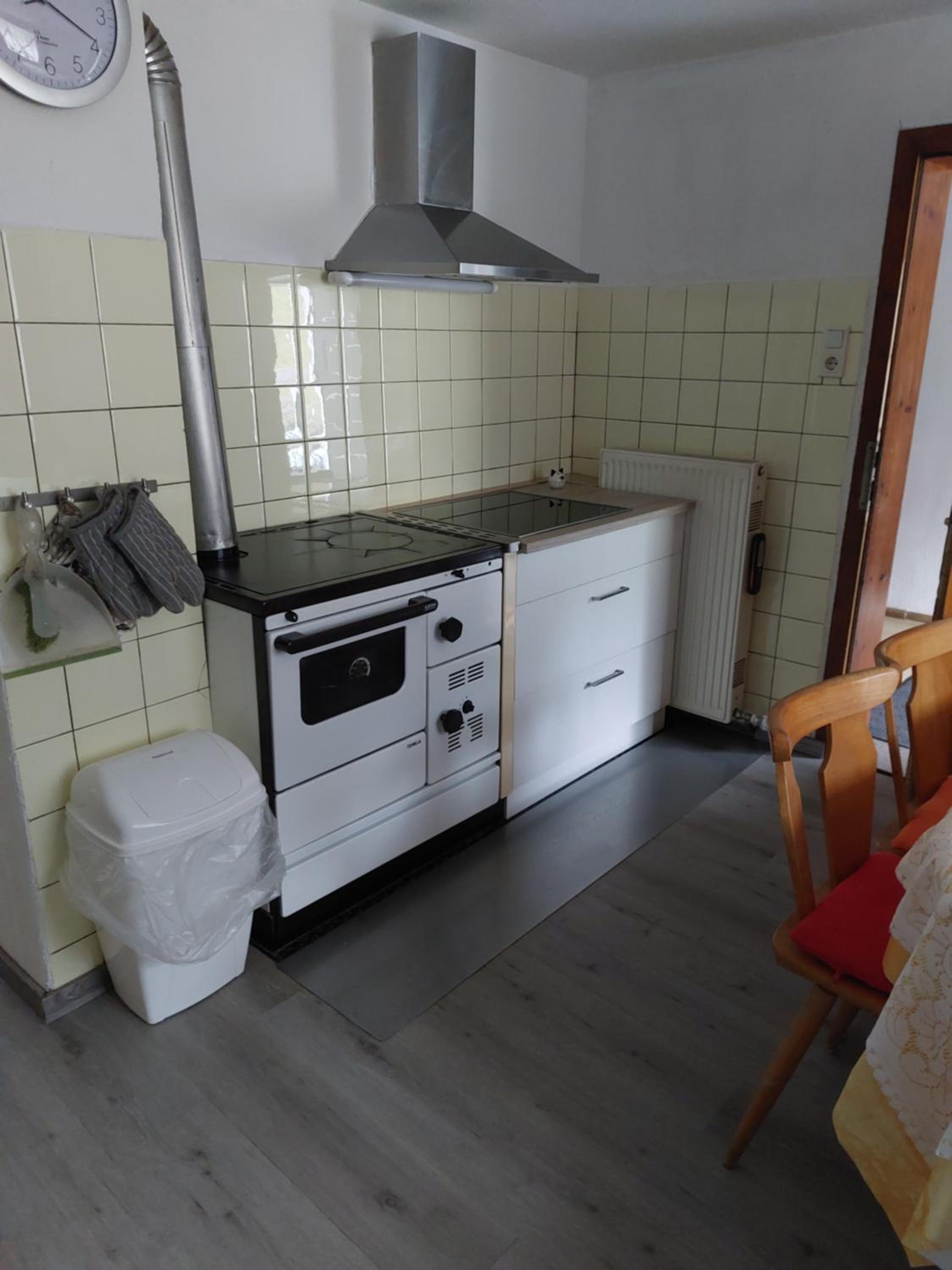 Apartment with Mountain View photo 3