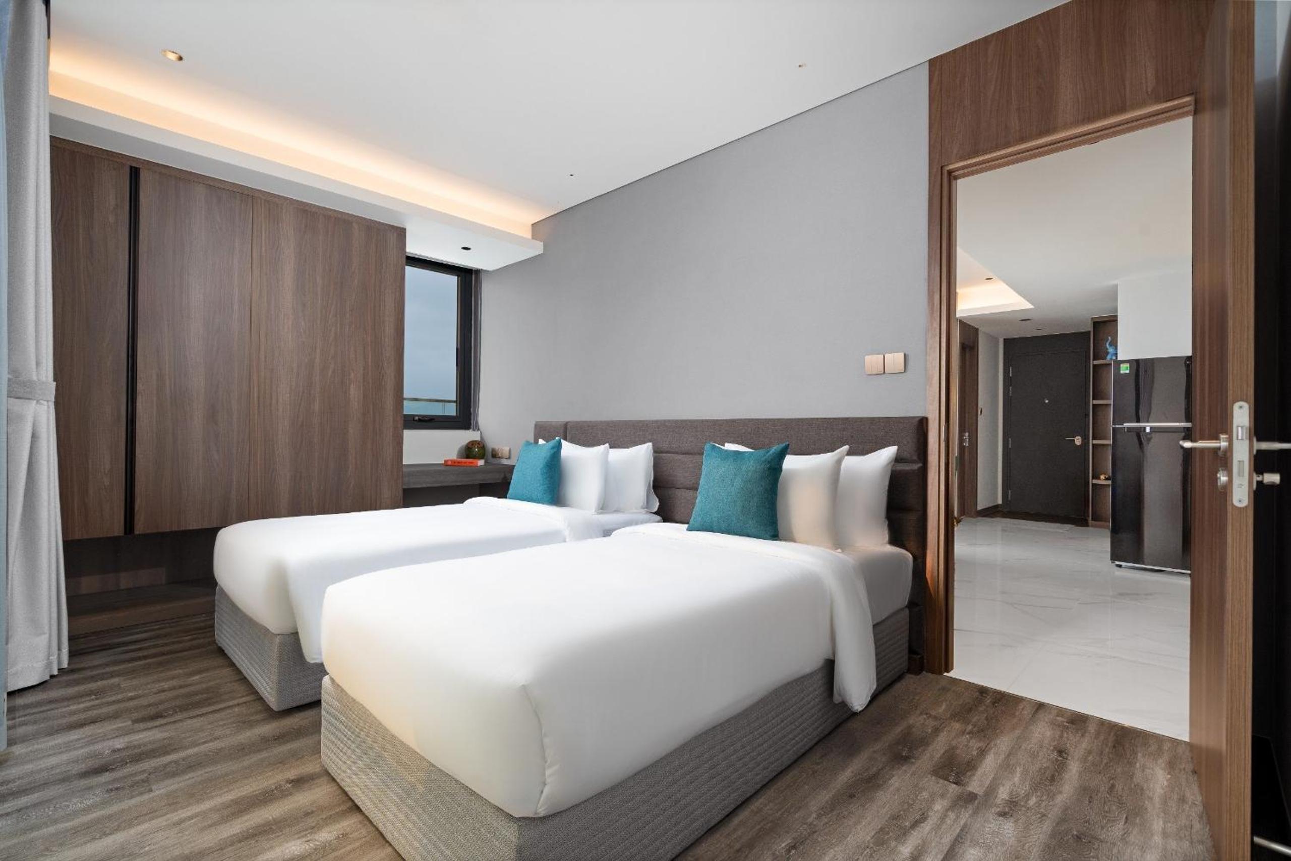 Three-Bedroom Apartment With Sea View