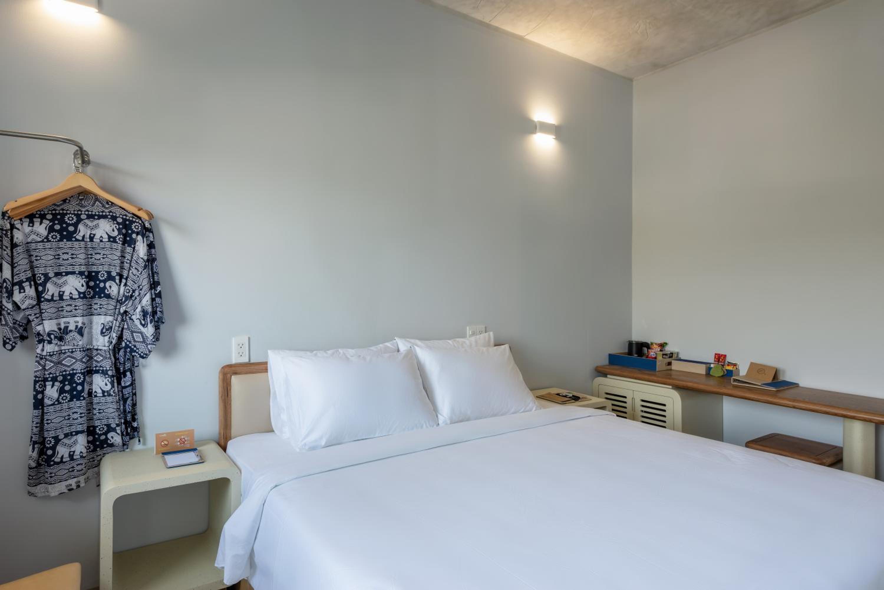 Superior Double Room with Balcony - Photo 1