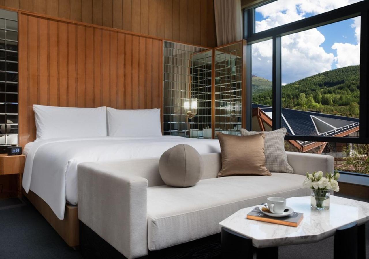 Chairman Suite