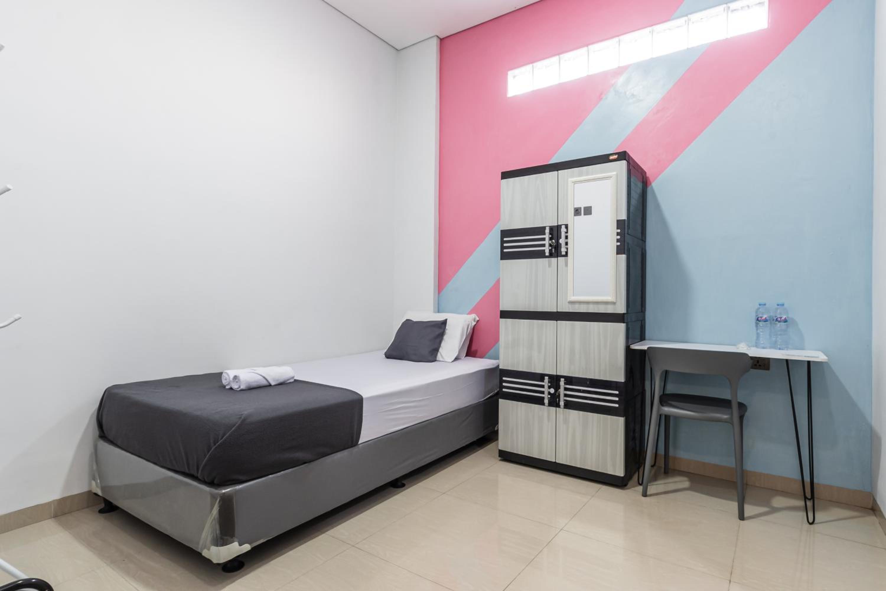Standard Single Room