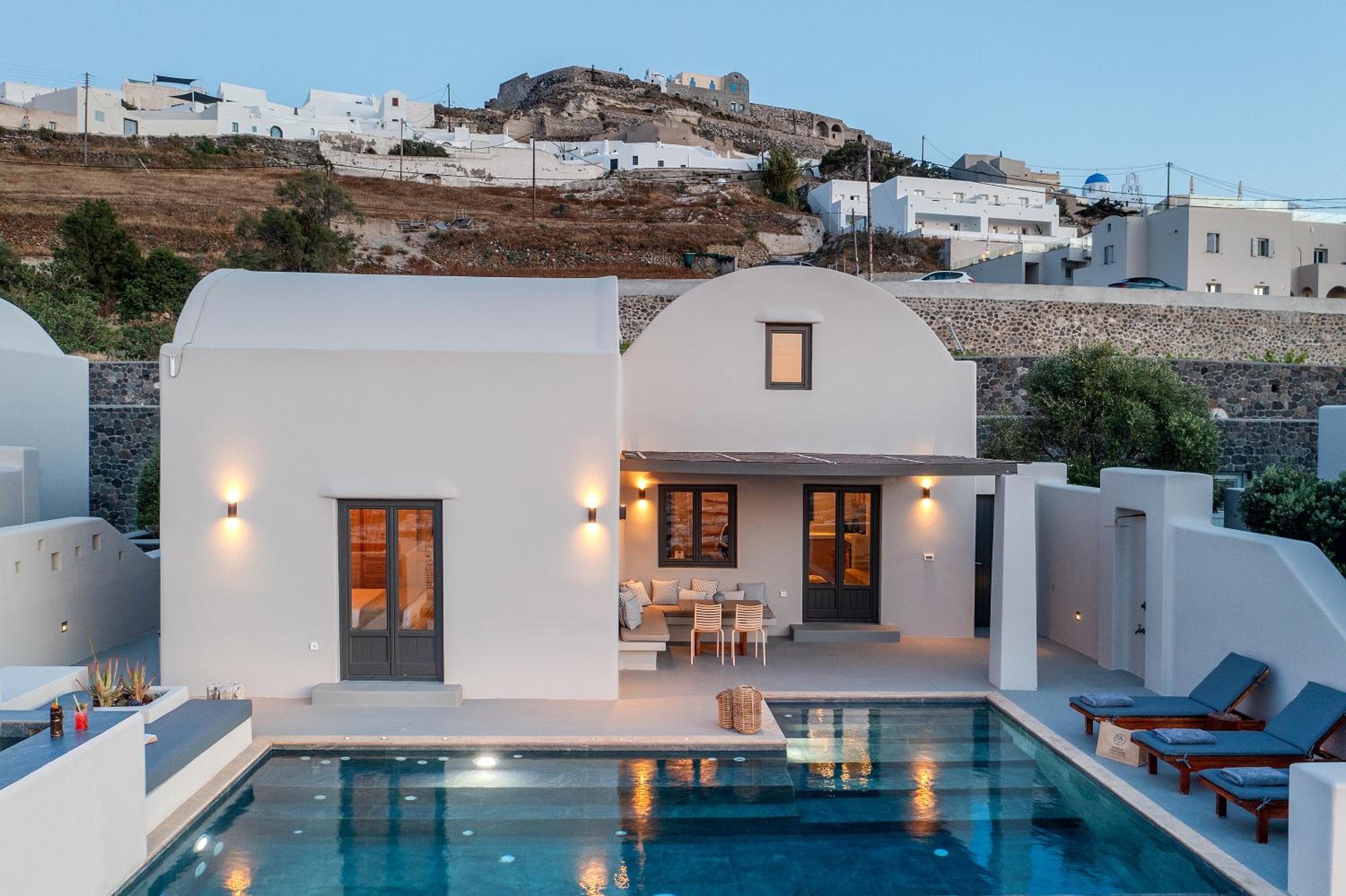 North Villa With Private Pool And Outdoor Heated Plunge Pool photo 2