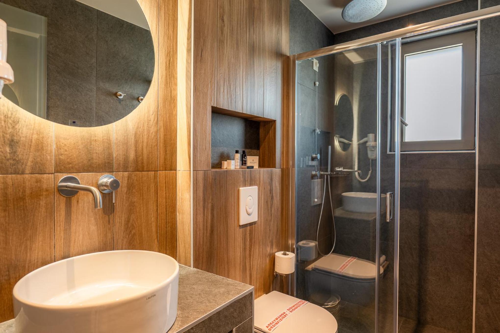 Penthouse Suite with Panoramic View photo 3