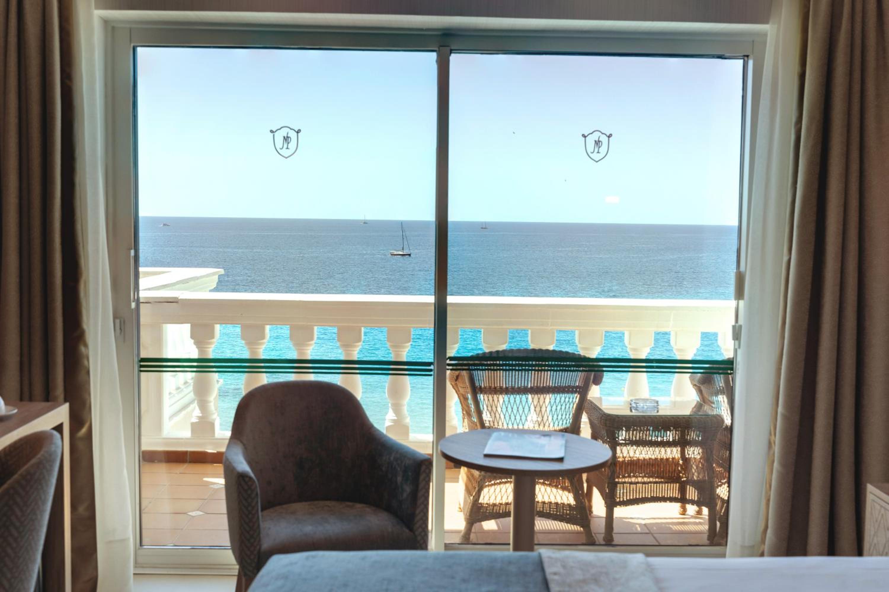 Premium Double or Twin Room with Sea View - Photo 7