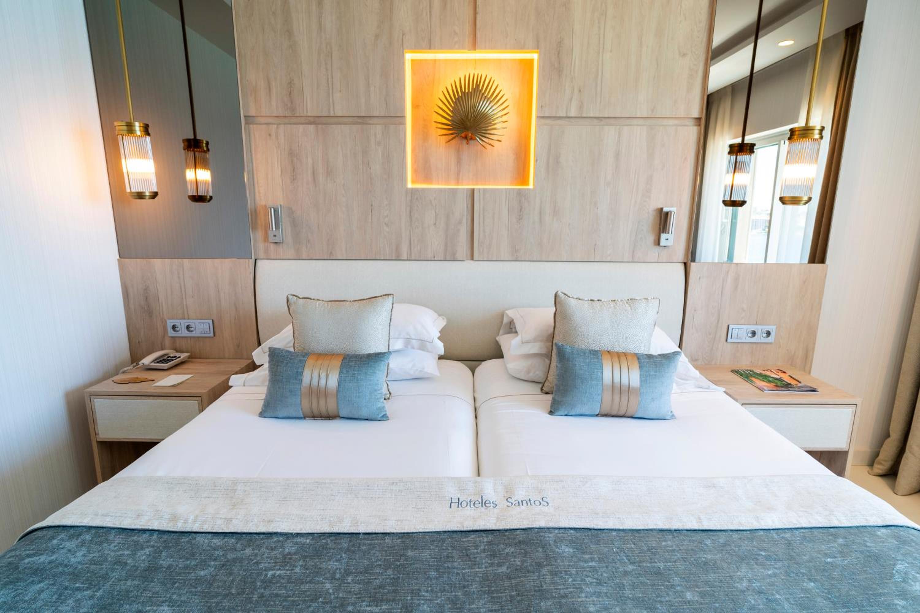 Premium Double or Twin Room with Sea View - Photo 8