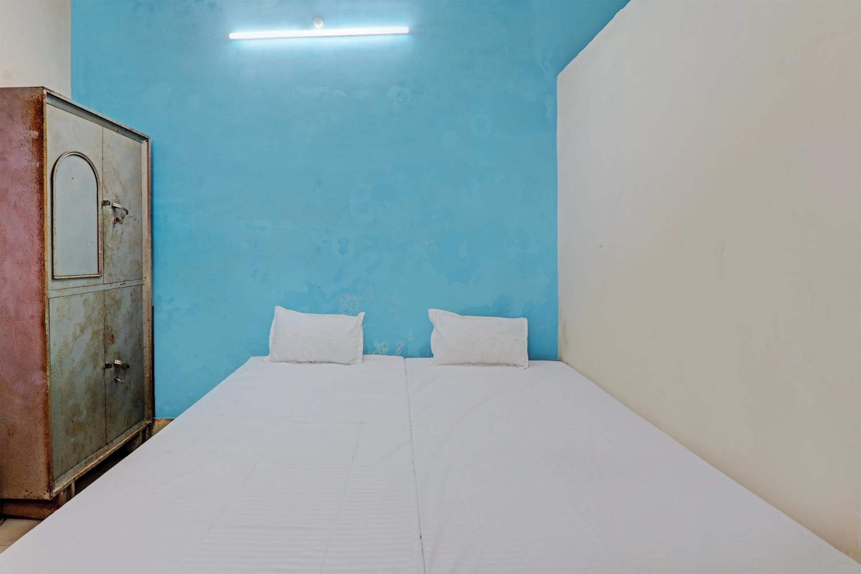 Classic Triple Room photo 3