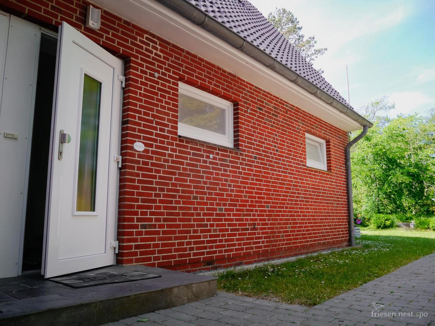 Apartment with Terrace photo 3