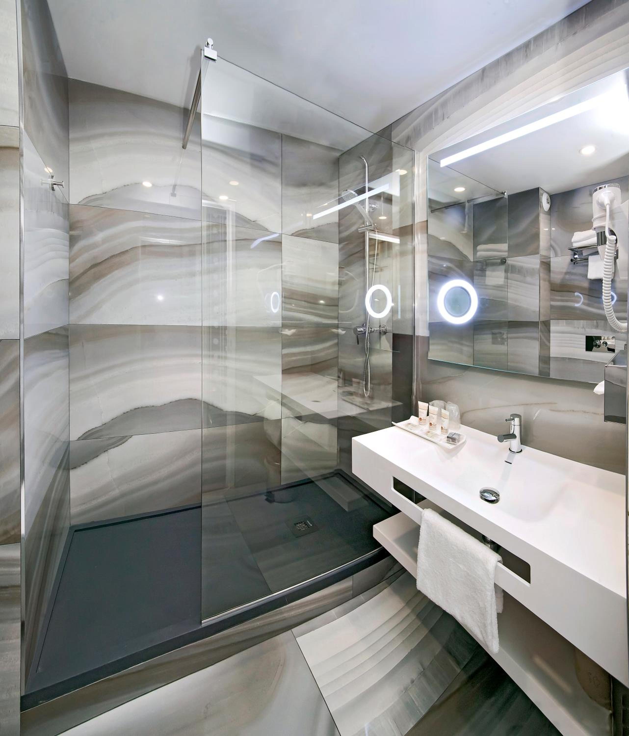 Superior Double Room - Photo 4