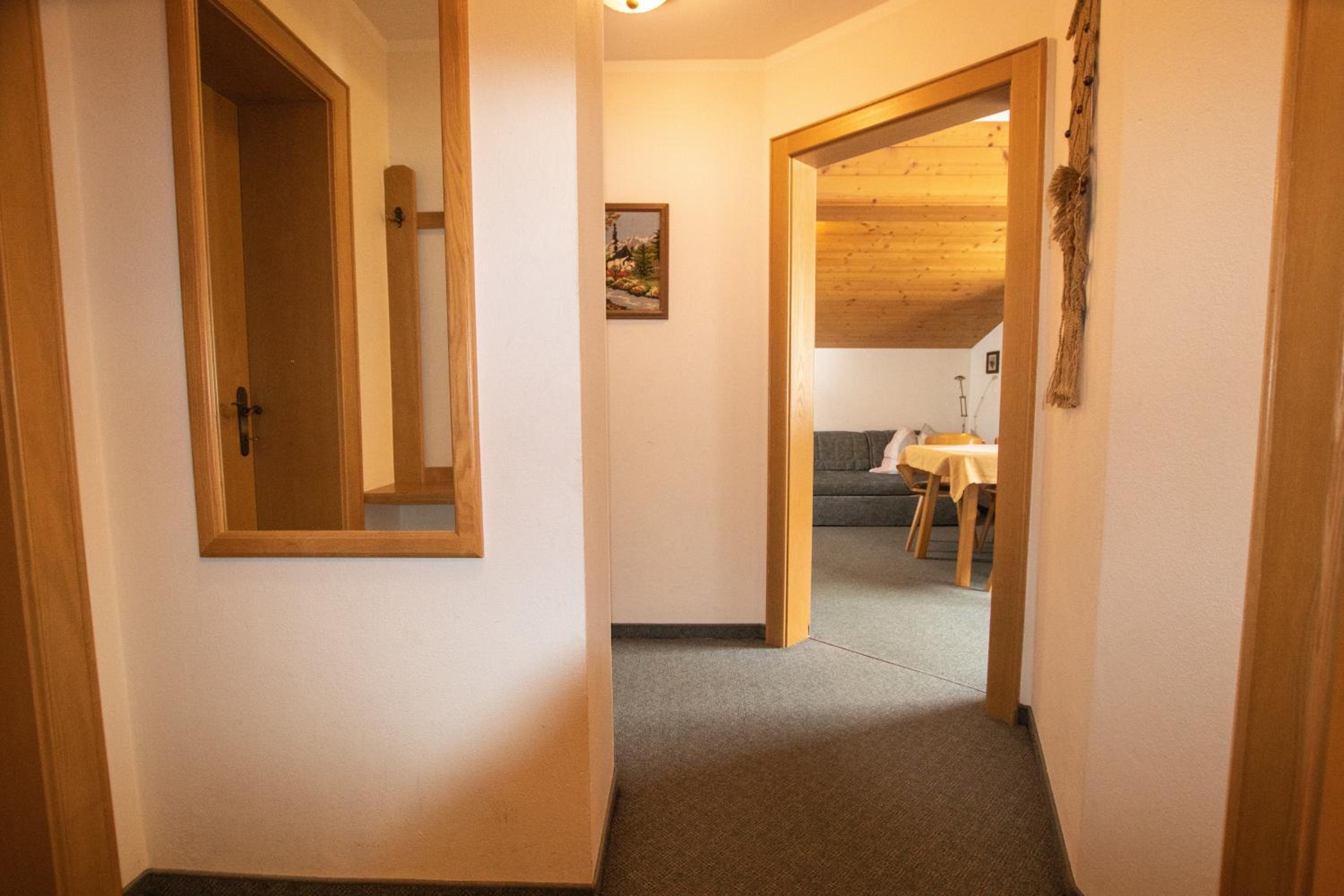 Apartment photo 1