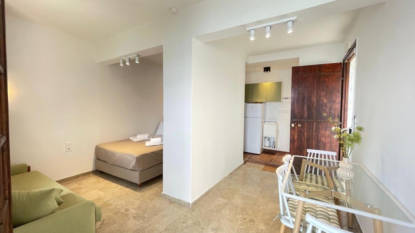 Studio with Sea View