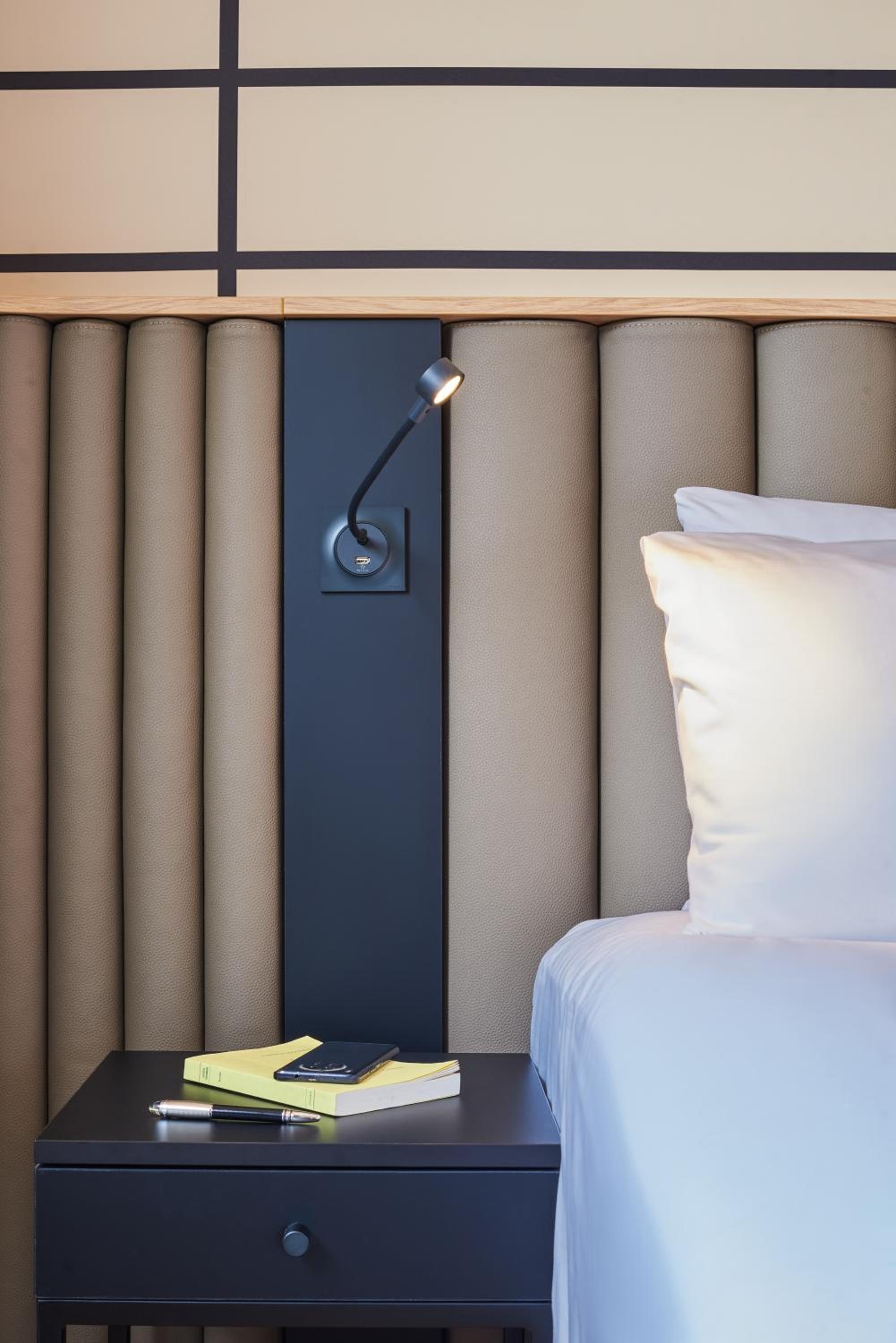 Classic Double Room - Photo 9