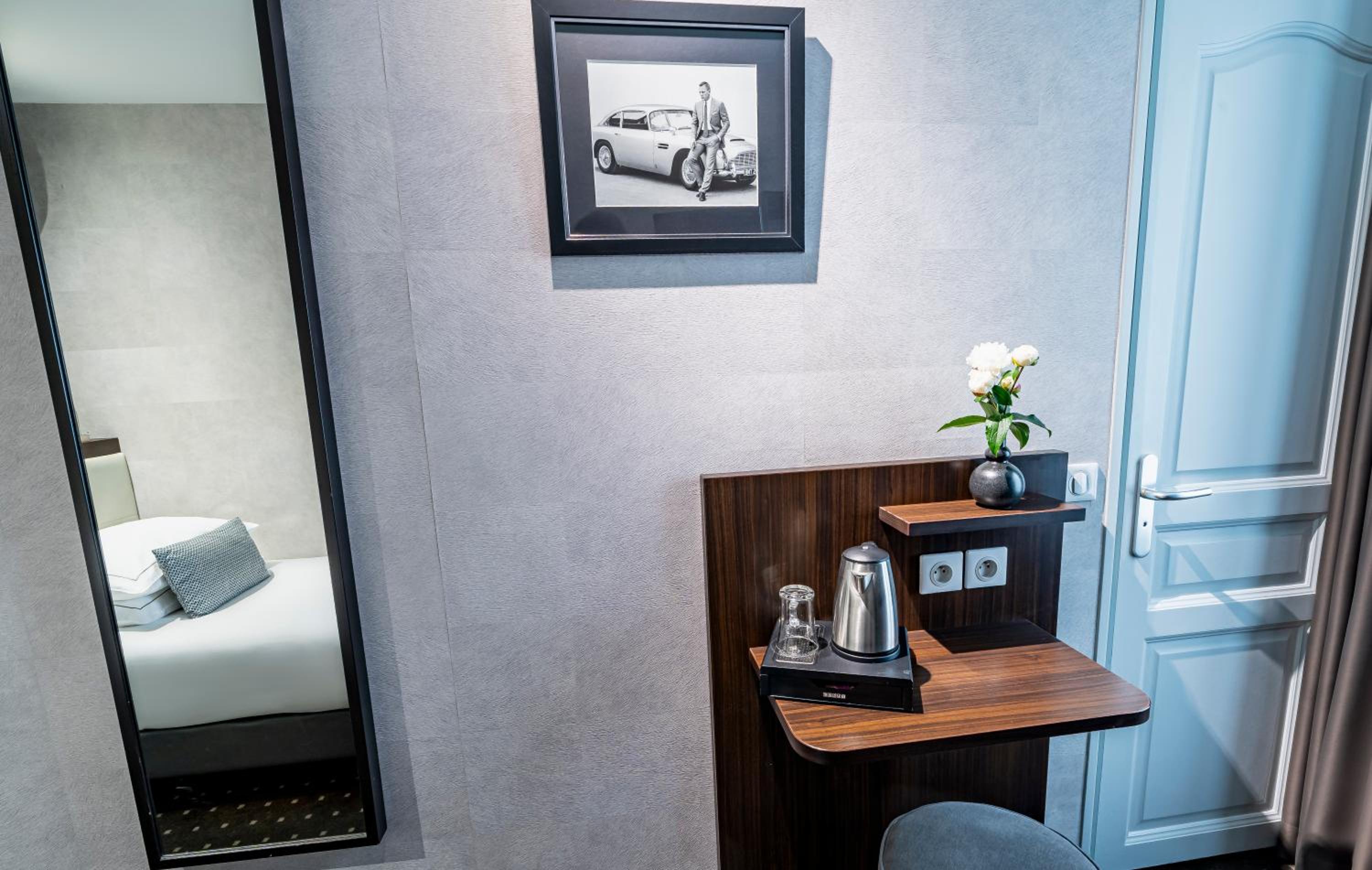 Single Room photo 3